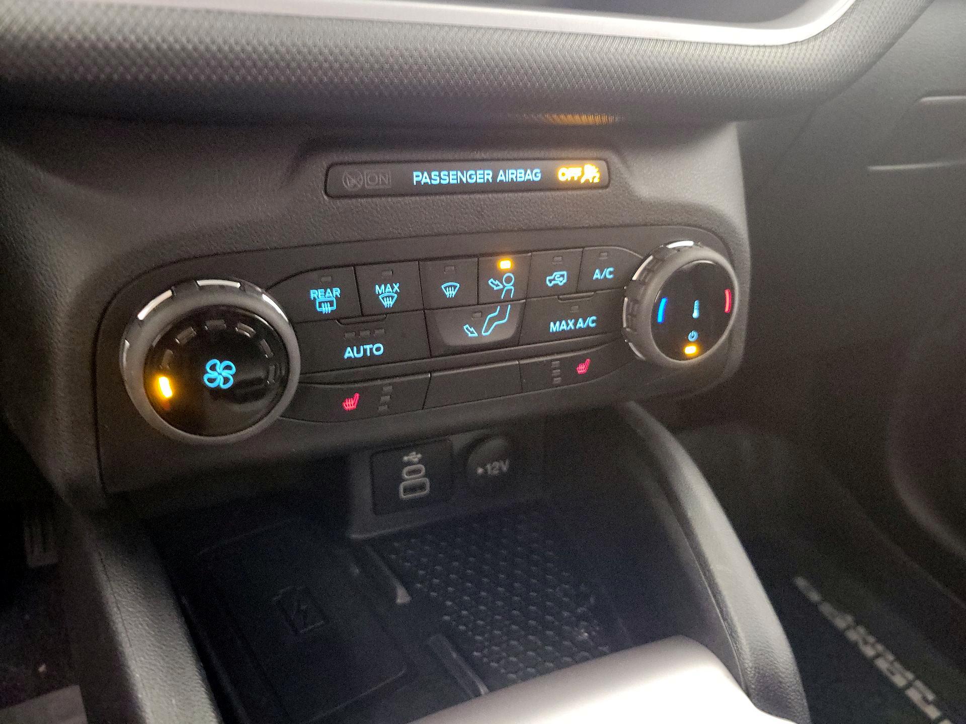 Thumbnail: 2023 Ford Bronco Sport - 17