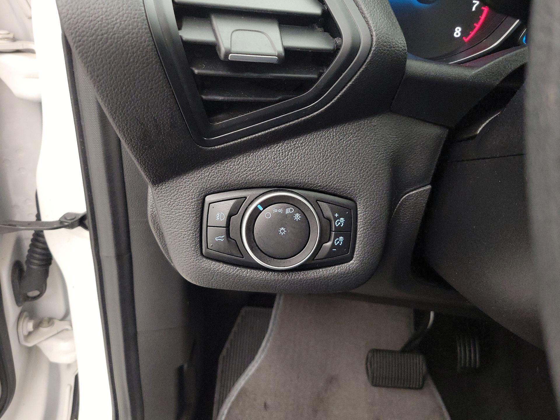 Thumbnail: 2017 Ford Escape - 13