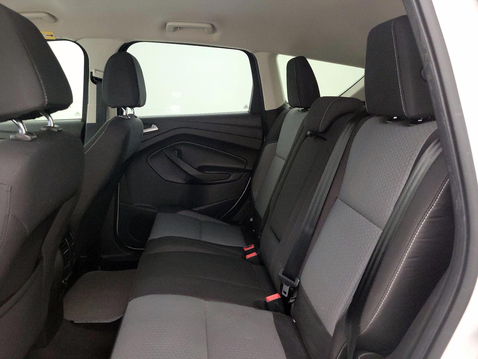 Thumbnail: 2017 Ford Escape - 19