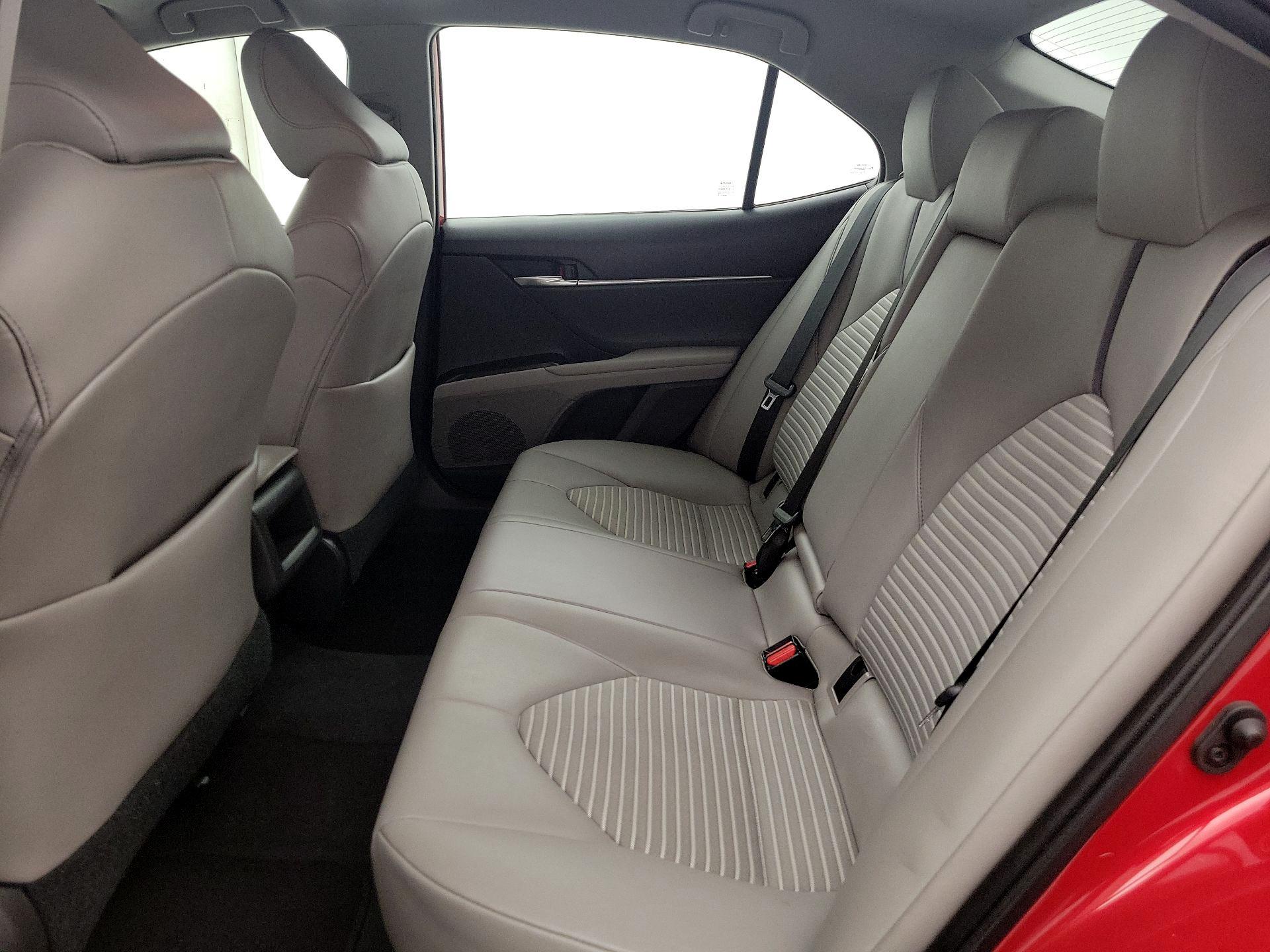 Thumbnail: 2021 Toyota Camry - 19