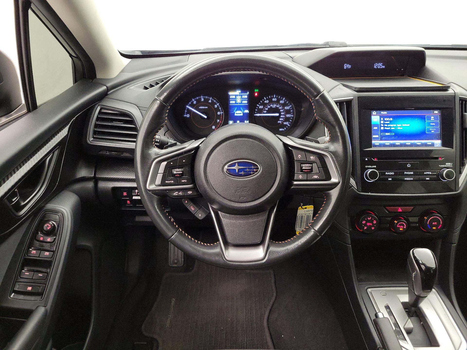 Thumbnail: 2019 Subaru Crosstrek - 10