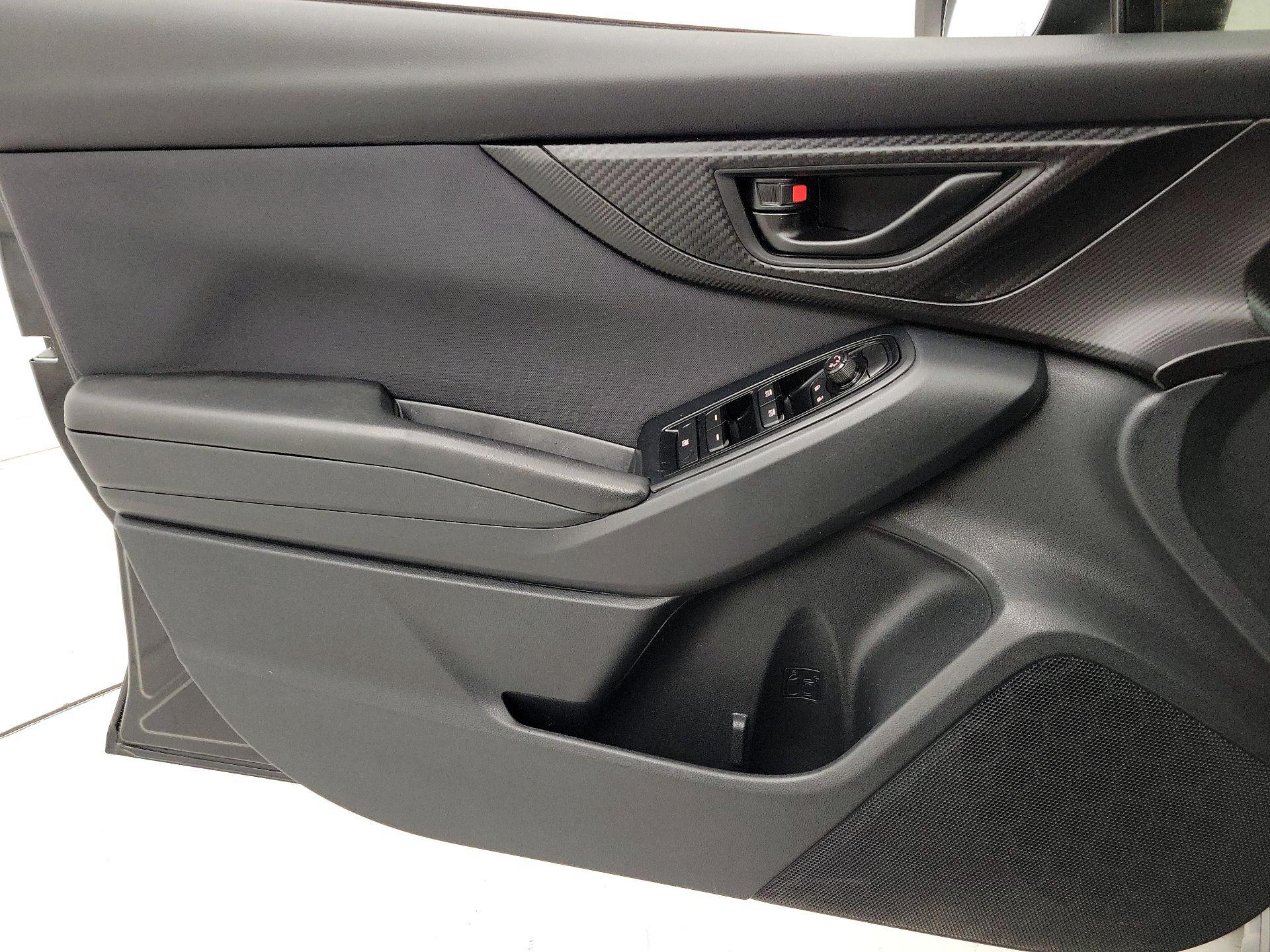 Thumbnail: 2019 Subaru Crosstrek - 12