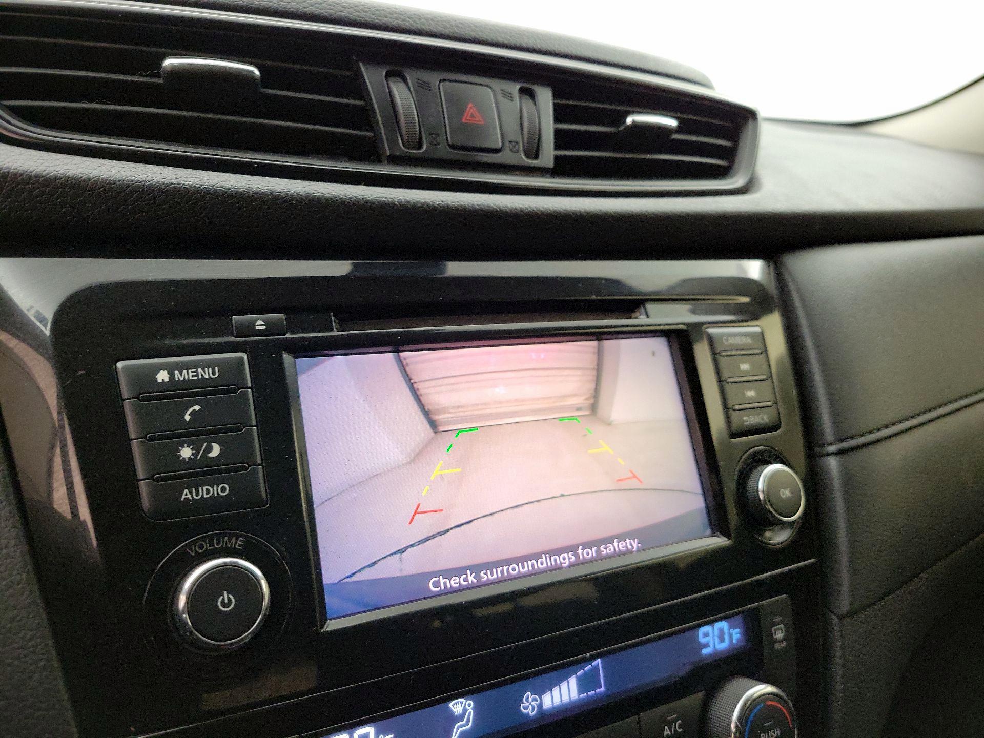 Thumbnail: 2020 Nissan Rogue - 14