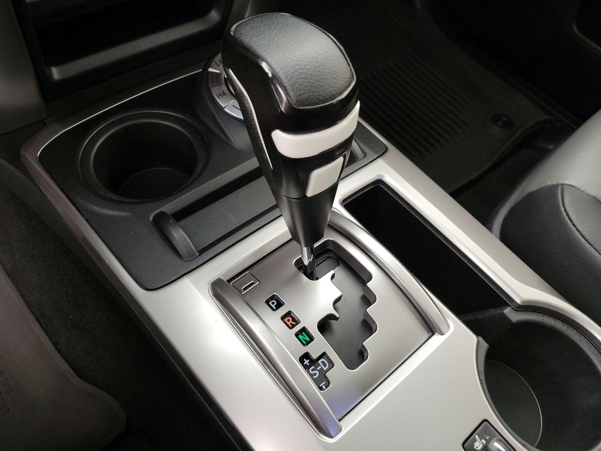 Thumbnail: 2024 Toyota 4Runner - 18