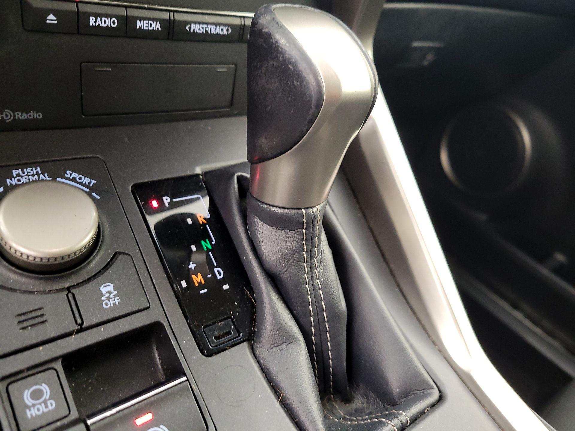 Thumbnail: 2015 Lexus NX - 18