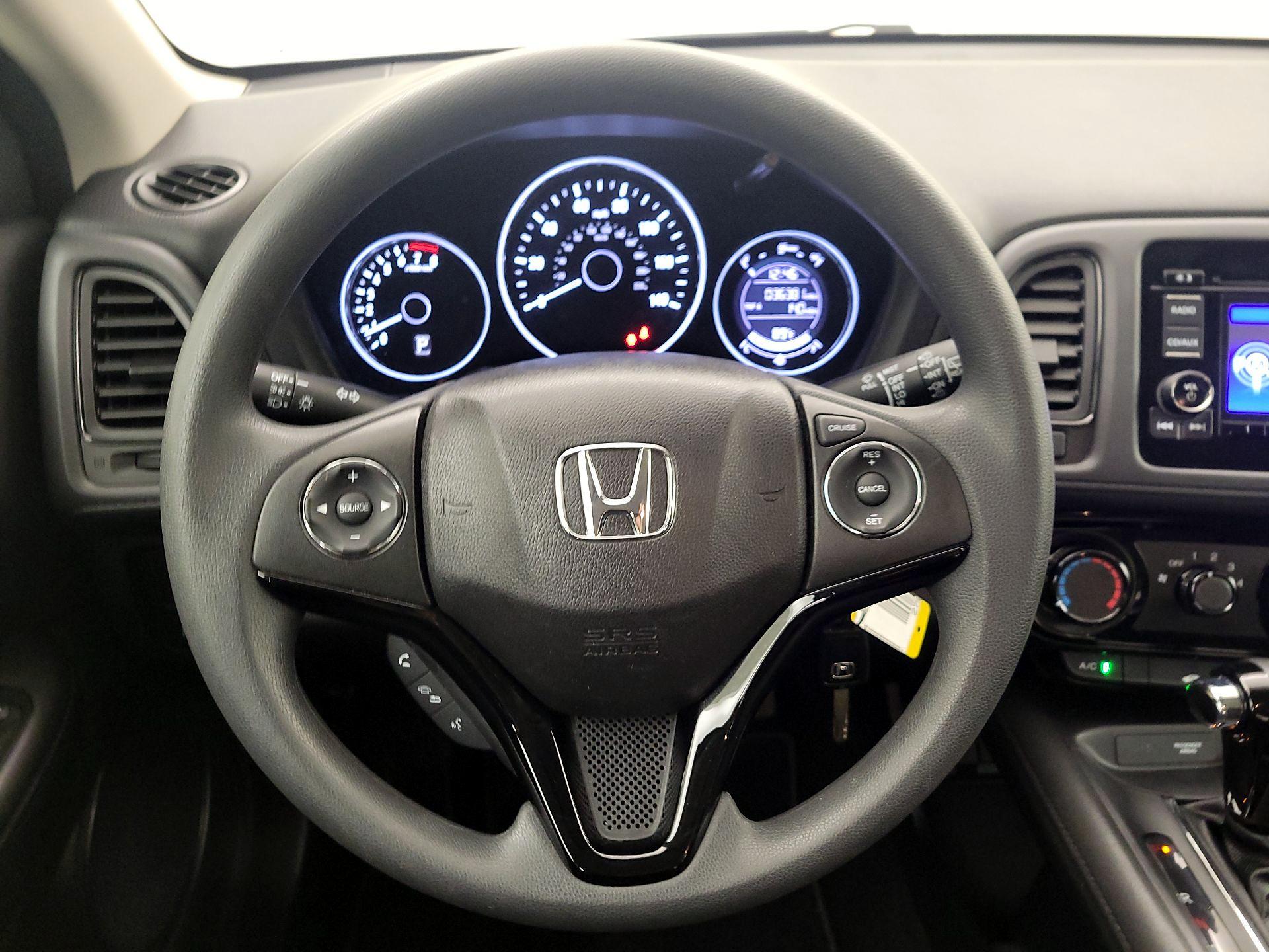Thumbnail: 2018 Honda HR-V - 10