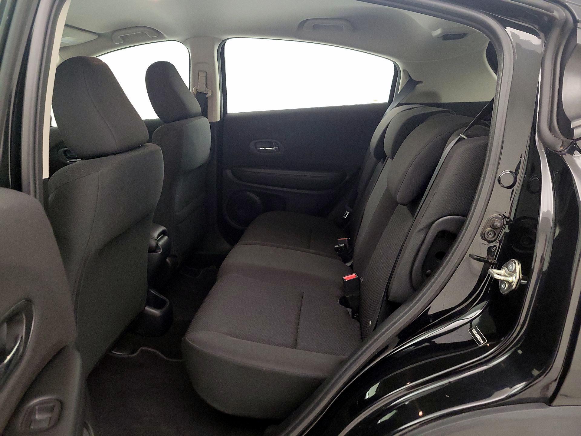 Thumbnail: 2018 Honda HR-V - 19