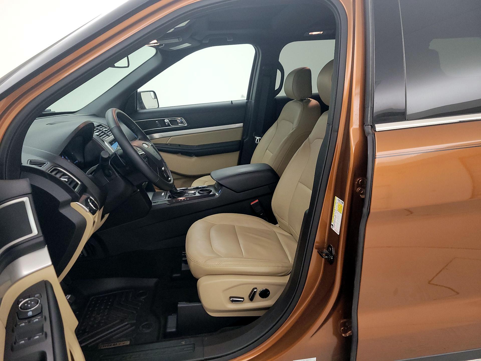 Thumbnail: 2017 Ford Explorer - 11