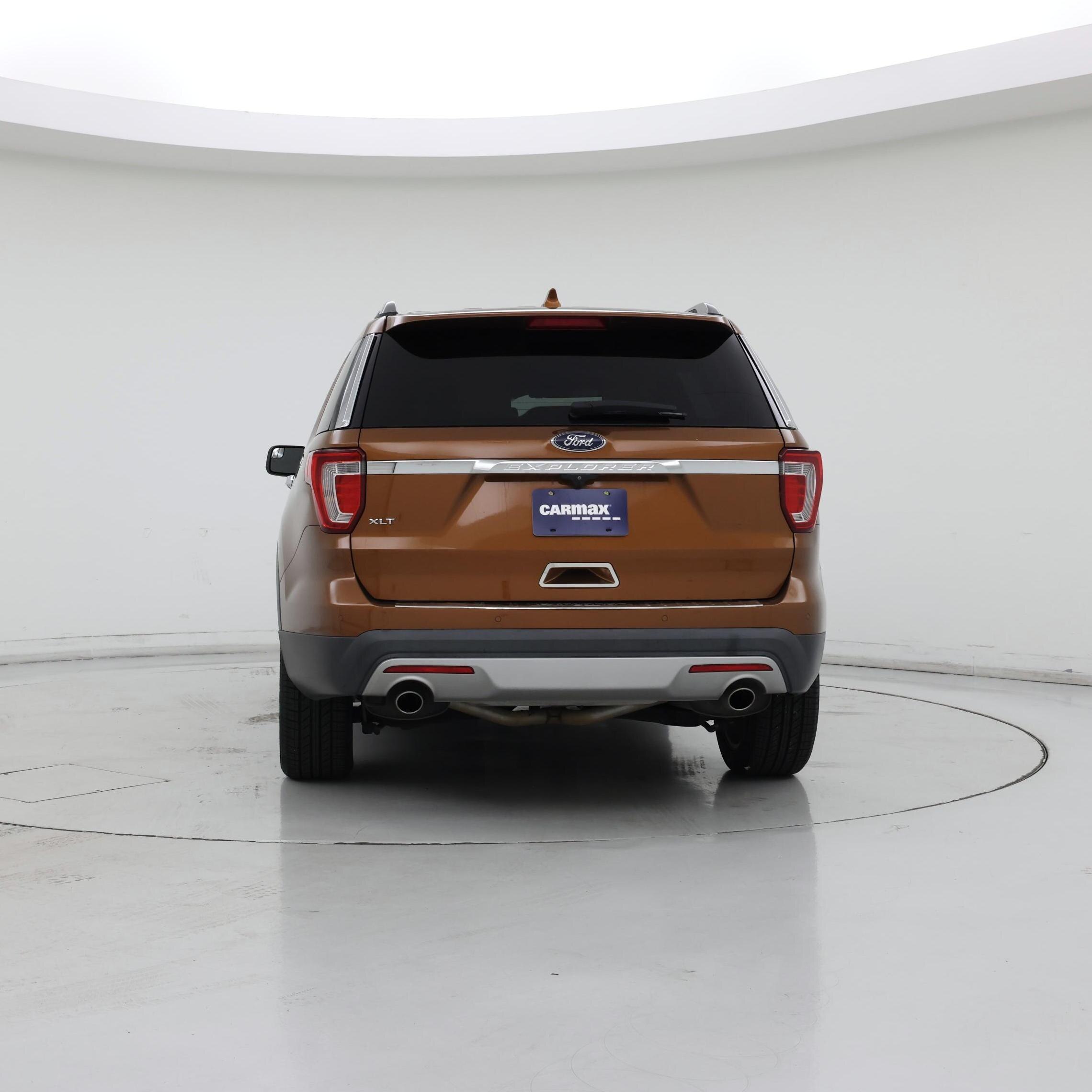 Thumbnail: 2017 Ford Explorer - 6