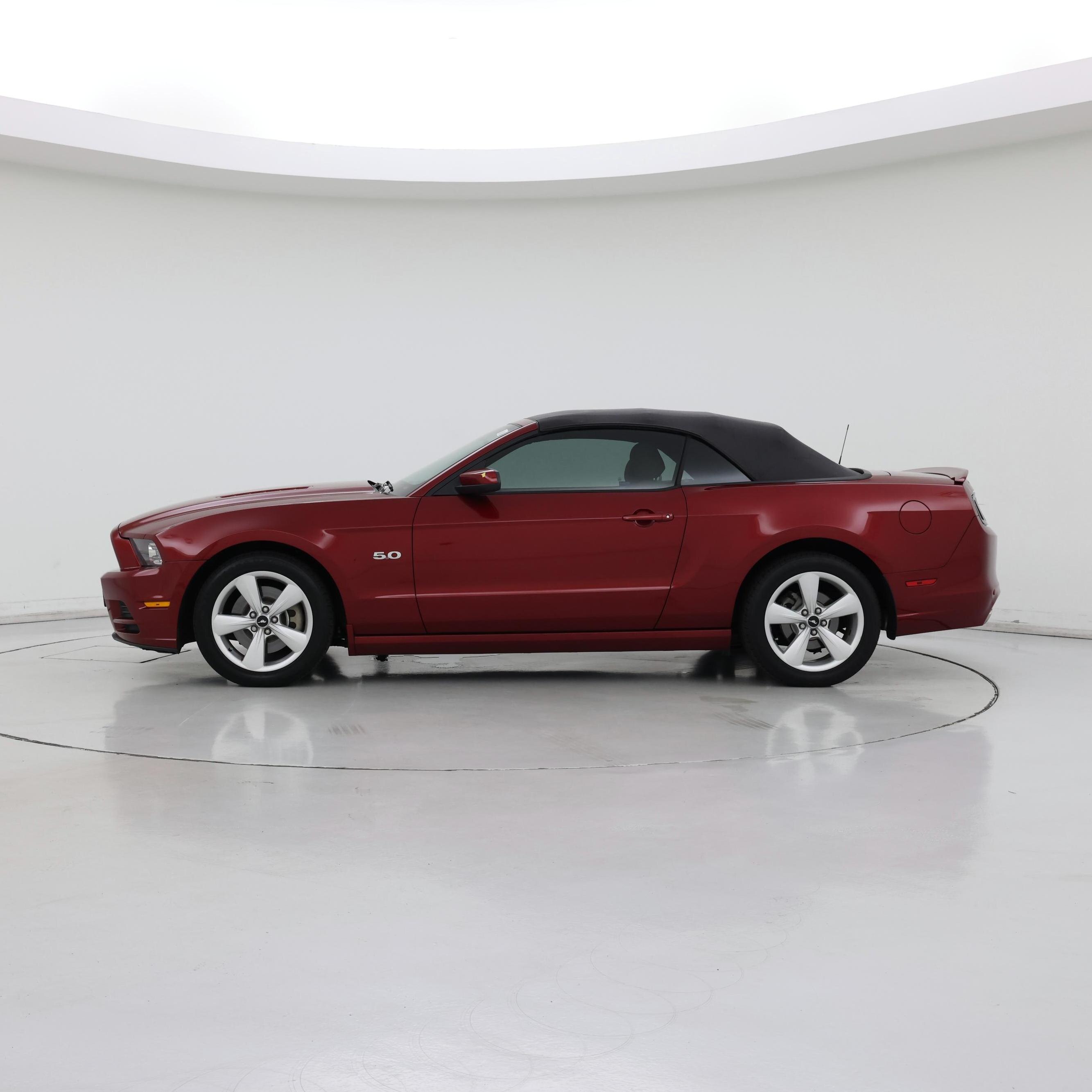 Thumbnail: 2014 Ford Mustang - 3