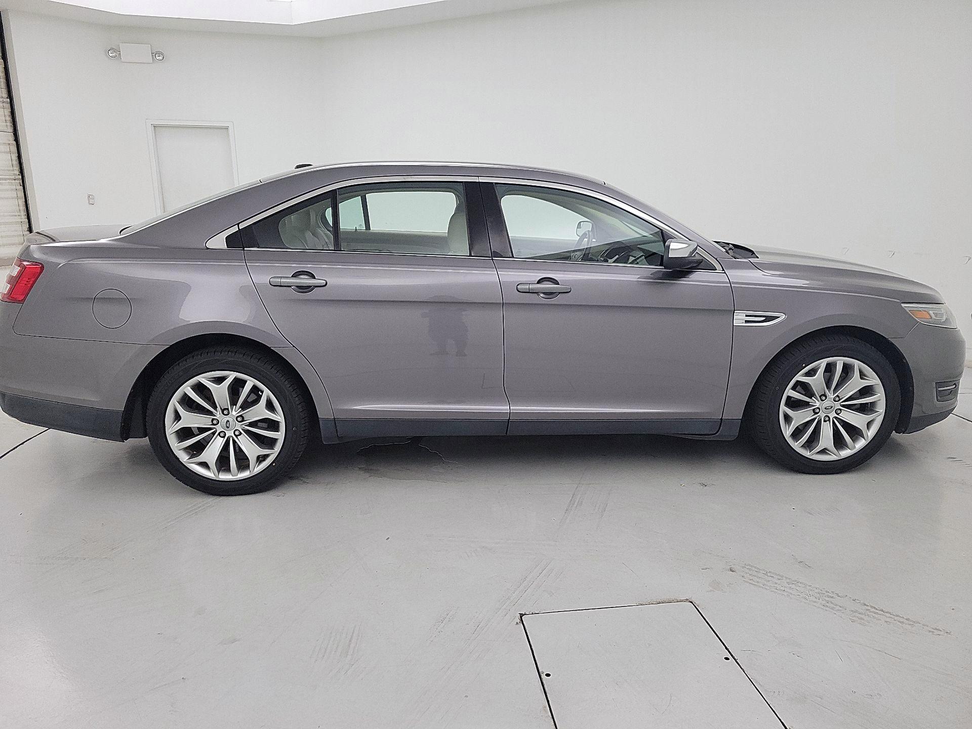Thumbnail: 2013 Ford Taurus - 4