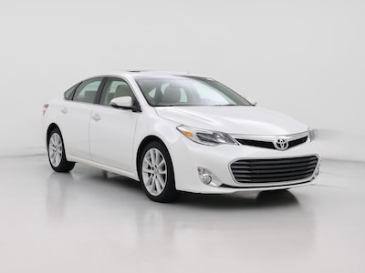 White 2015 Toyota Avalon Limited