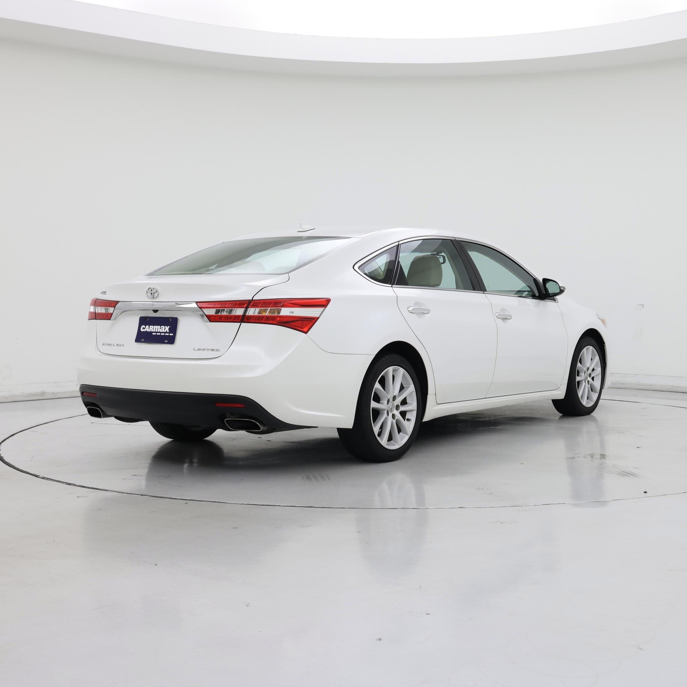 Thumbnail: 2015 Toyota Avalon - 8