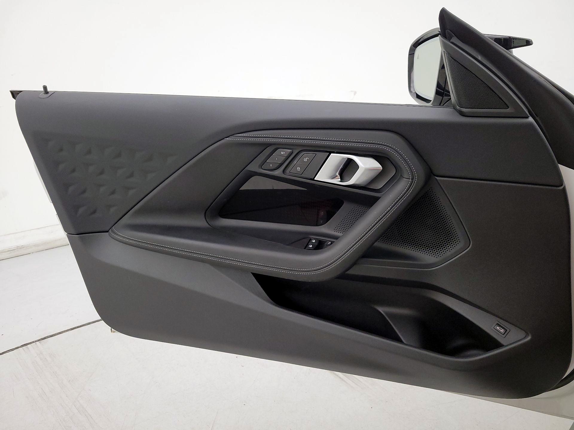 Thumbnail: 2024 BMW 2 Series - 12