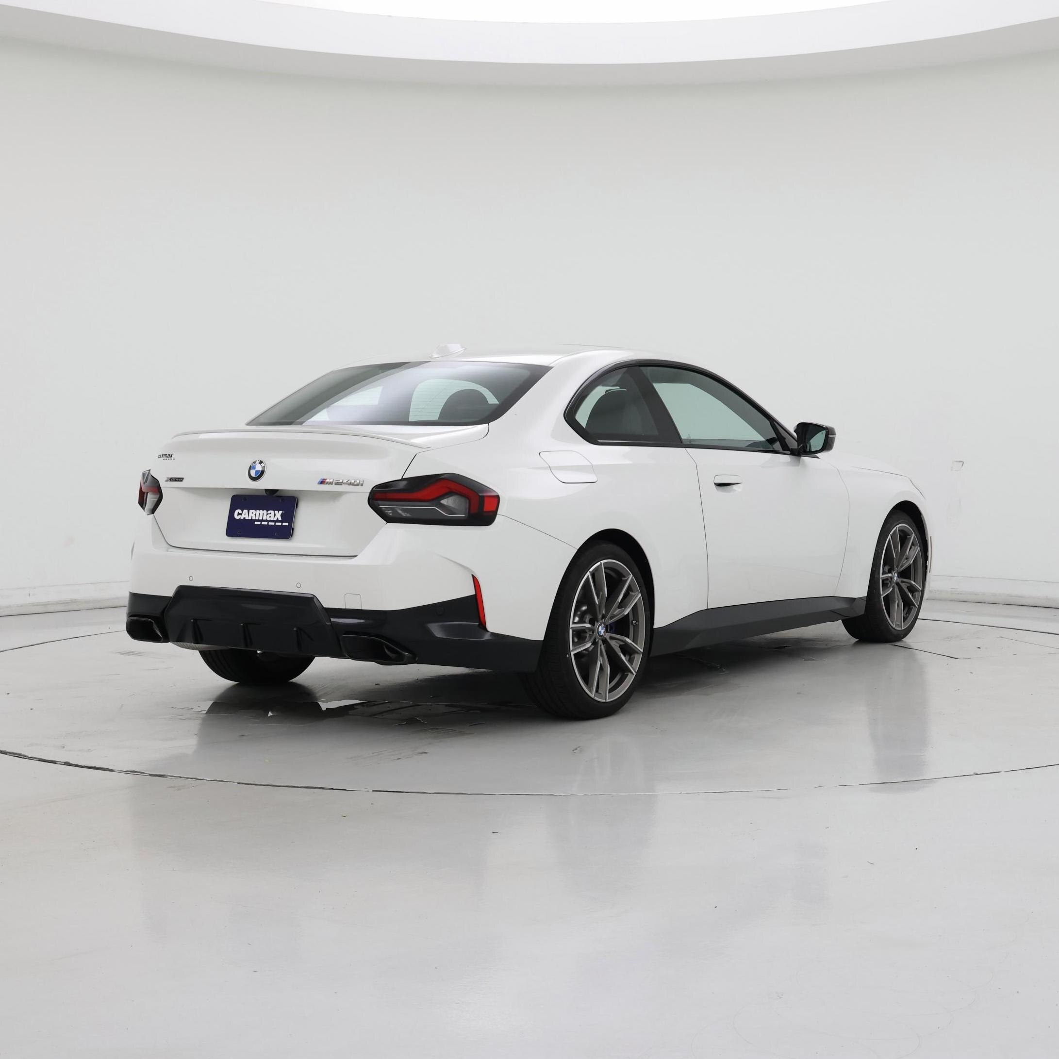 Thumbnail: 2024 BMW 2 Series - 8