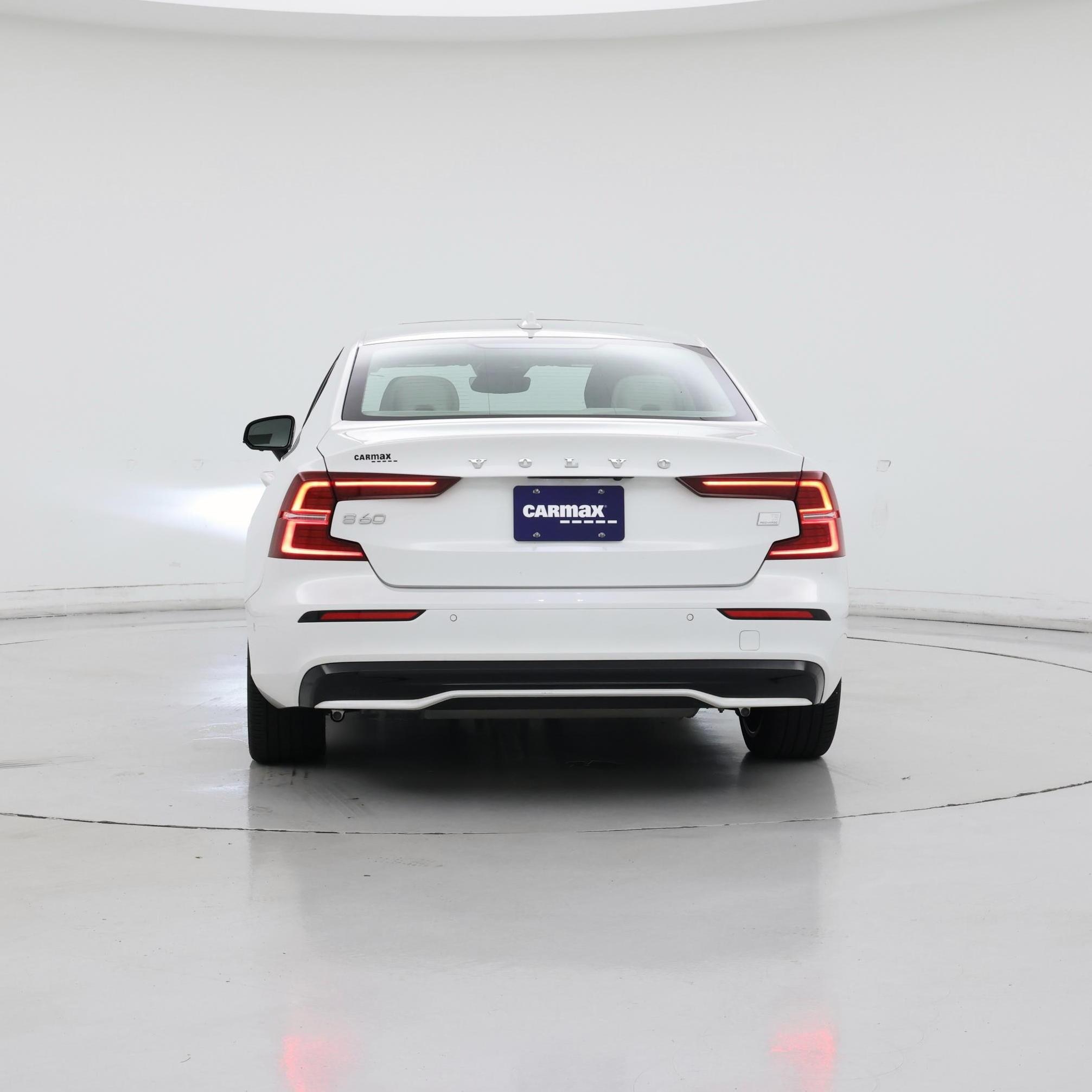 Thumbnail: 2023 Volvo S60 - 6