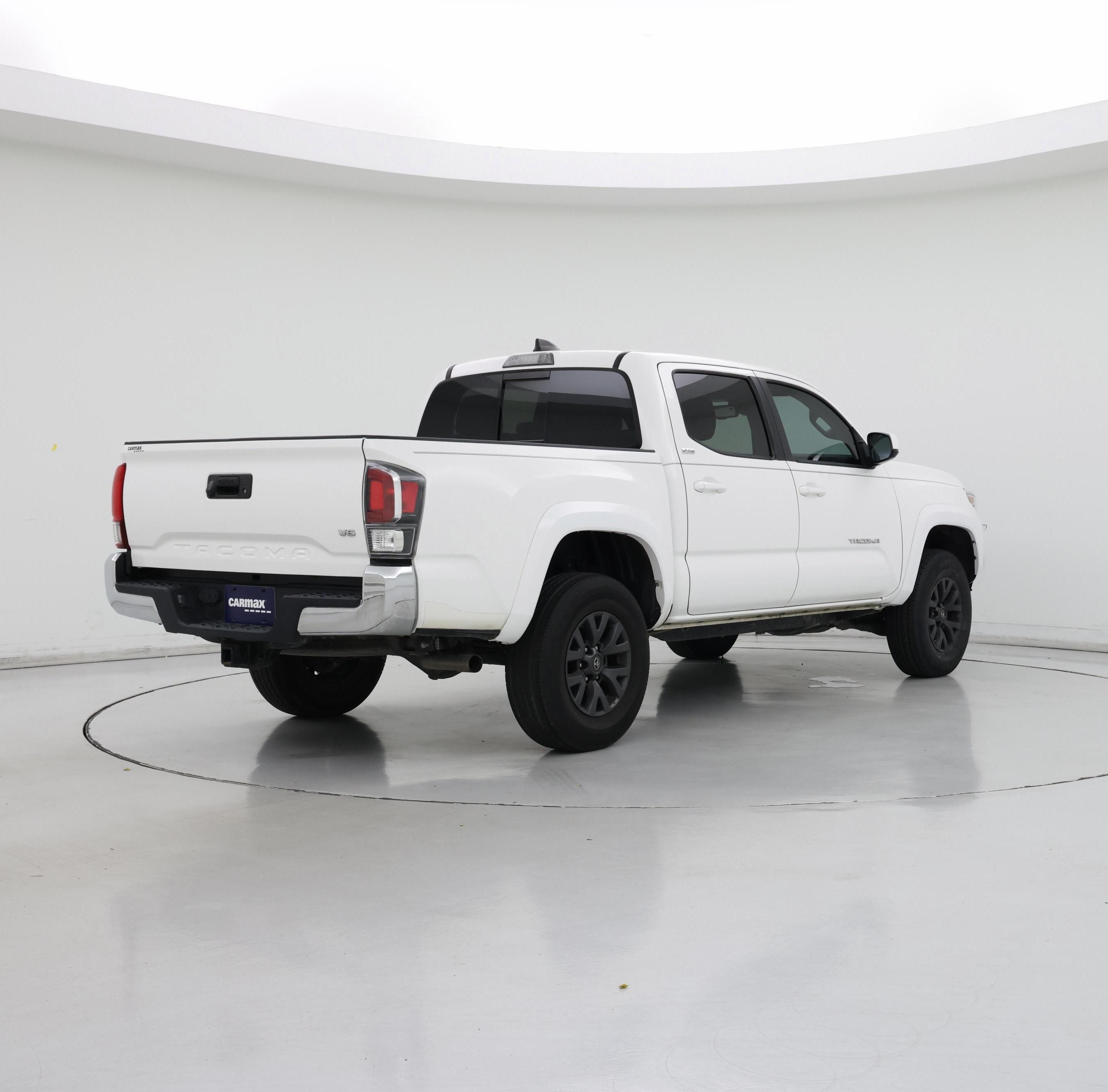Thumbnail: 2021 Toyota Tacoma - 8
