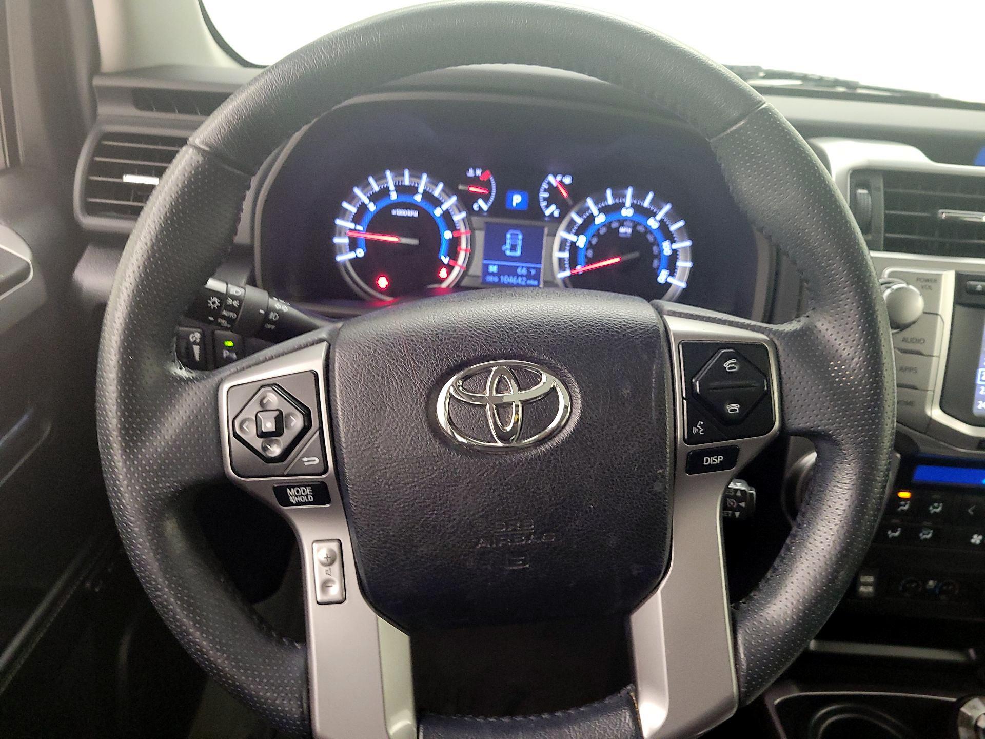 Thumbnail: 2017 Toyota 4Runner - 10