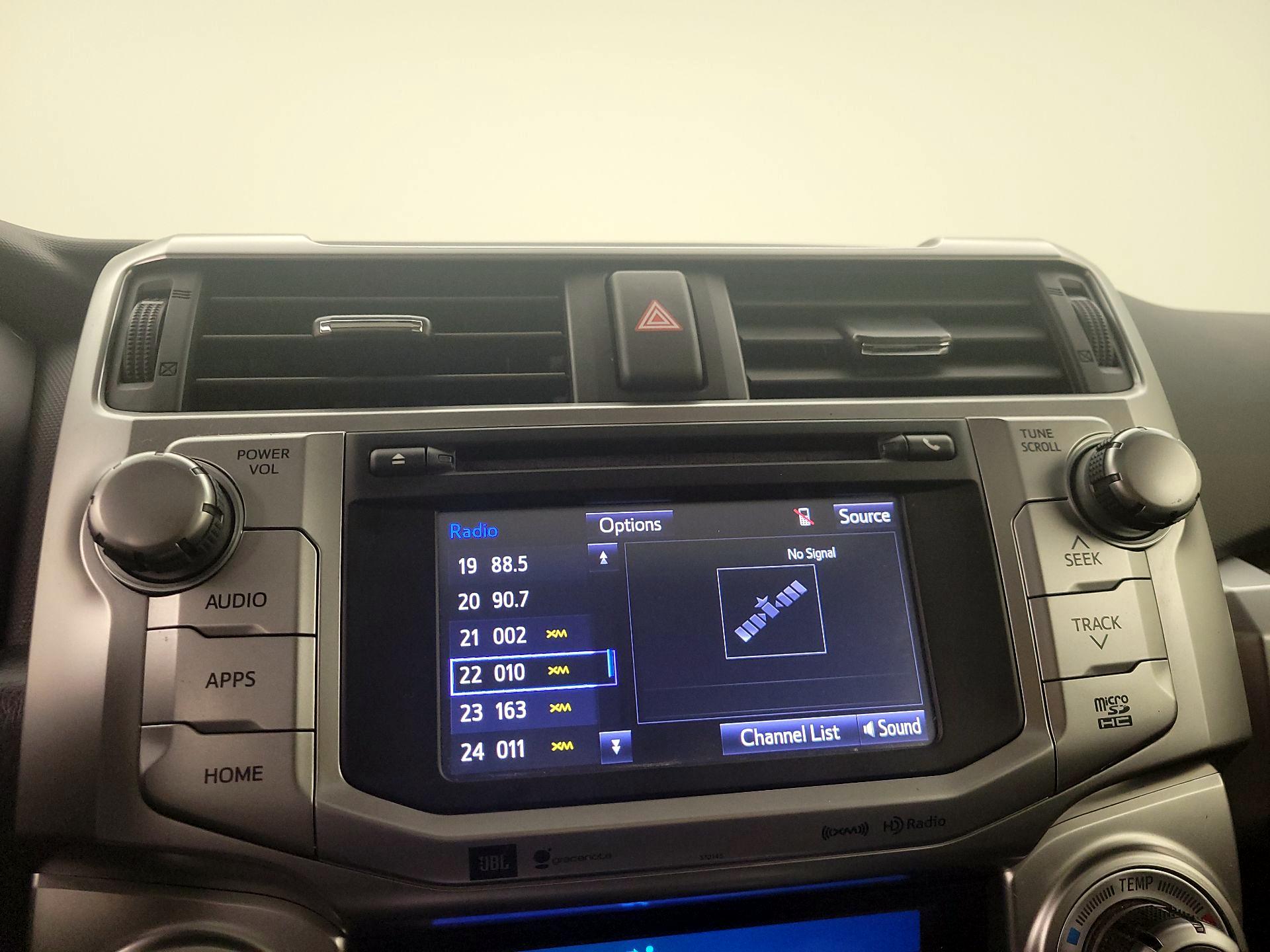 Thumbnail: 2017 Toyota 4Runner - 15