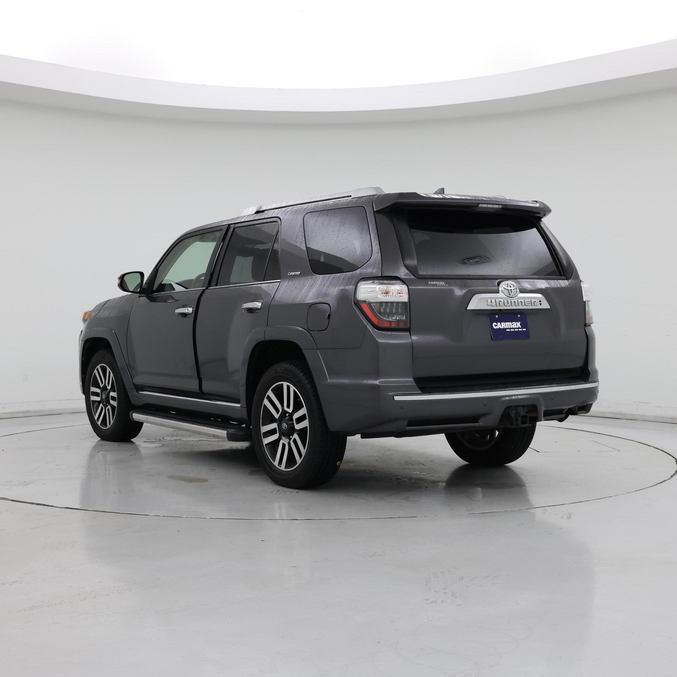 Thumbnail: 2017 Toyota 4Runner - 2