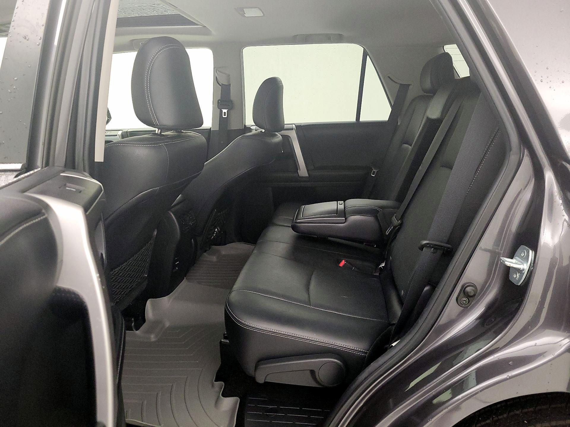 Thumbnail: 2017 Toyota 4Runner - 20
