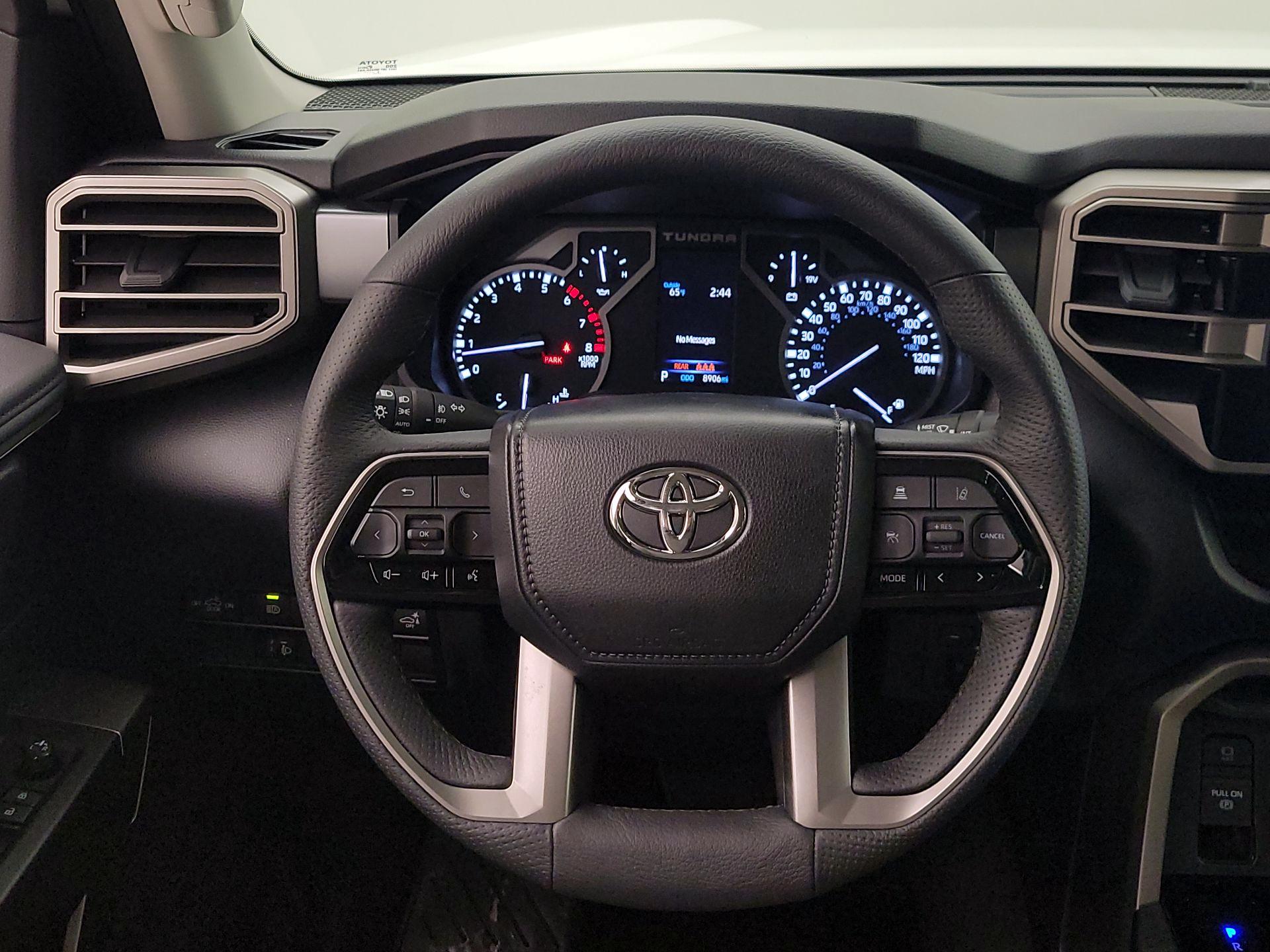 Thumbnail: 2023 Toyota Tundra - 10