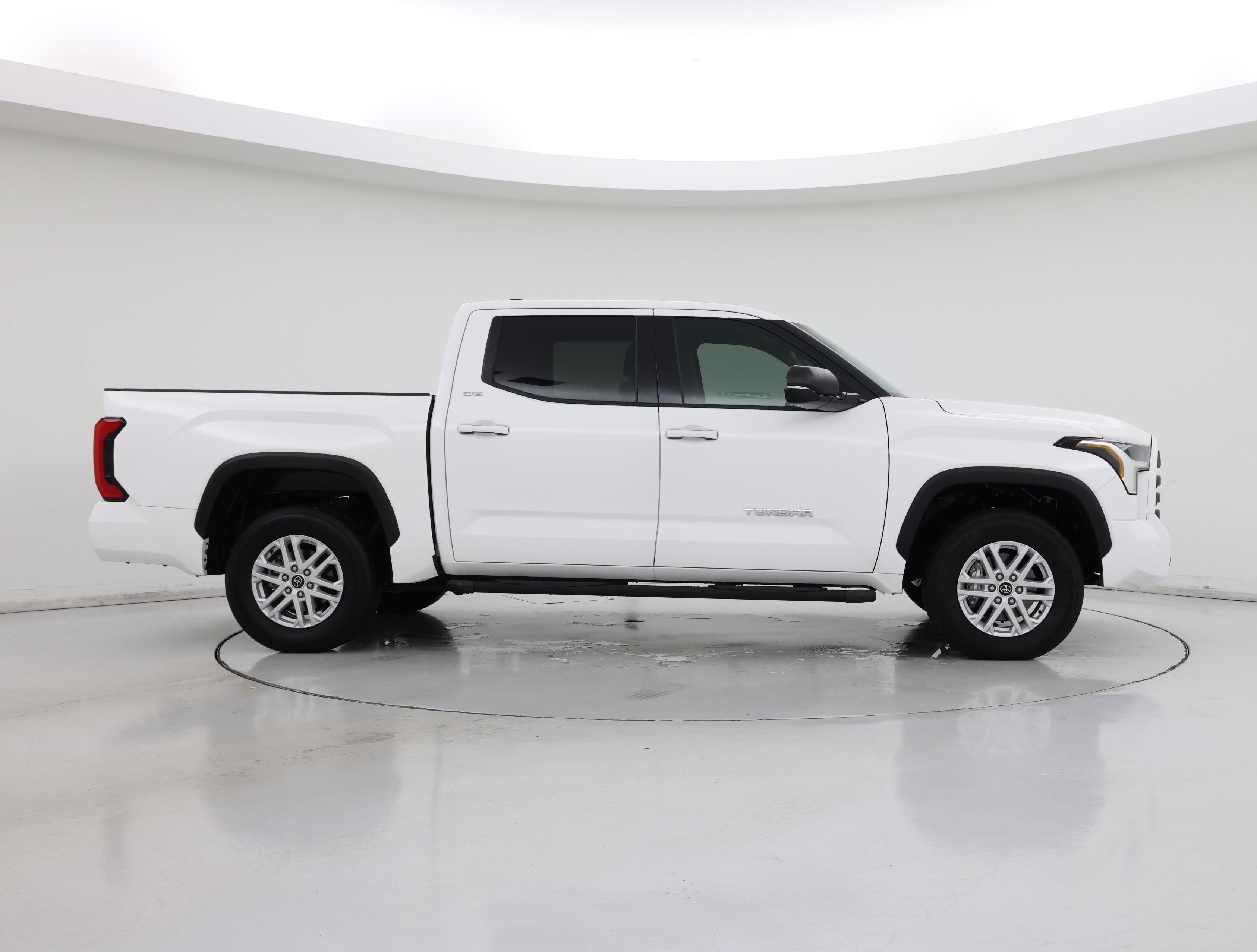 Thumbnail: 2023 Toyota Tundra - 7
