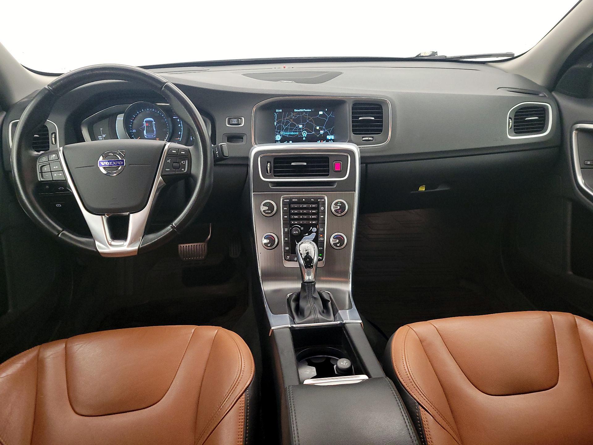 Thumbnail: 2016 Volvo S60 - 9