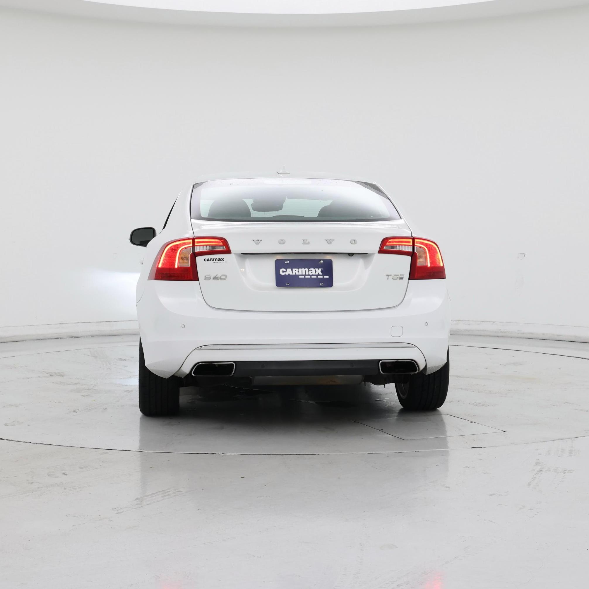 Thumbnail: 2016 Volvo S60 - 6