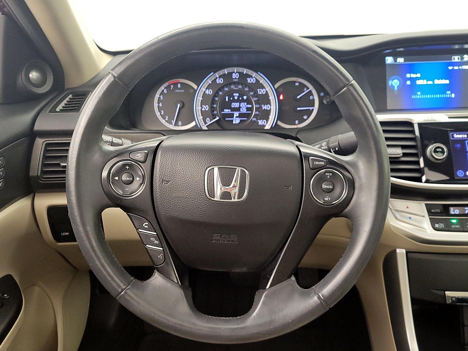 Thumbnail: 2015 Honda Accord - 10