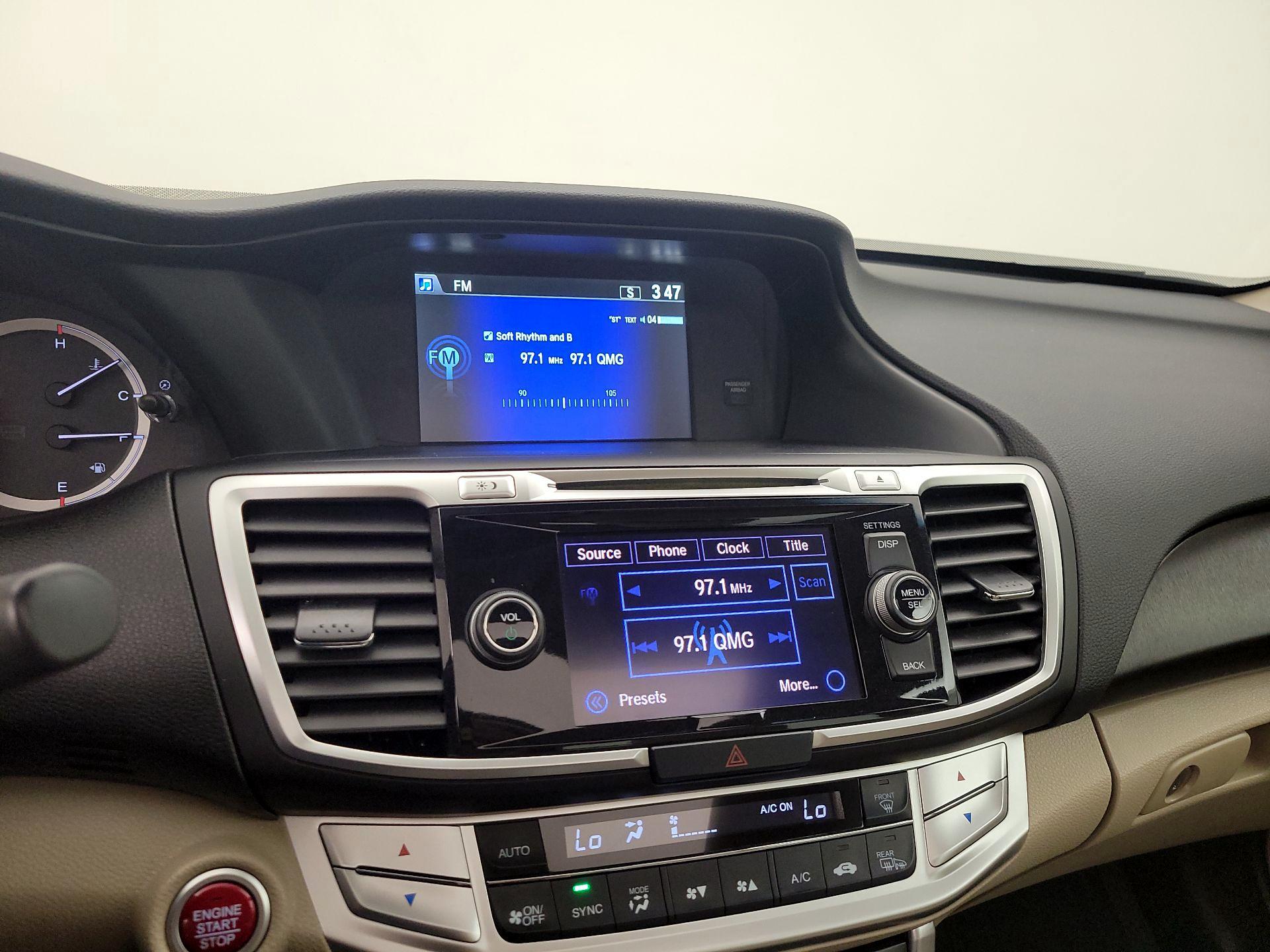 Thumbnail: 2015 Honda Accord - 15