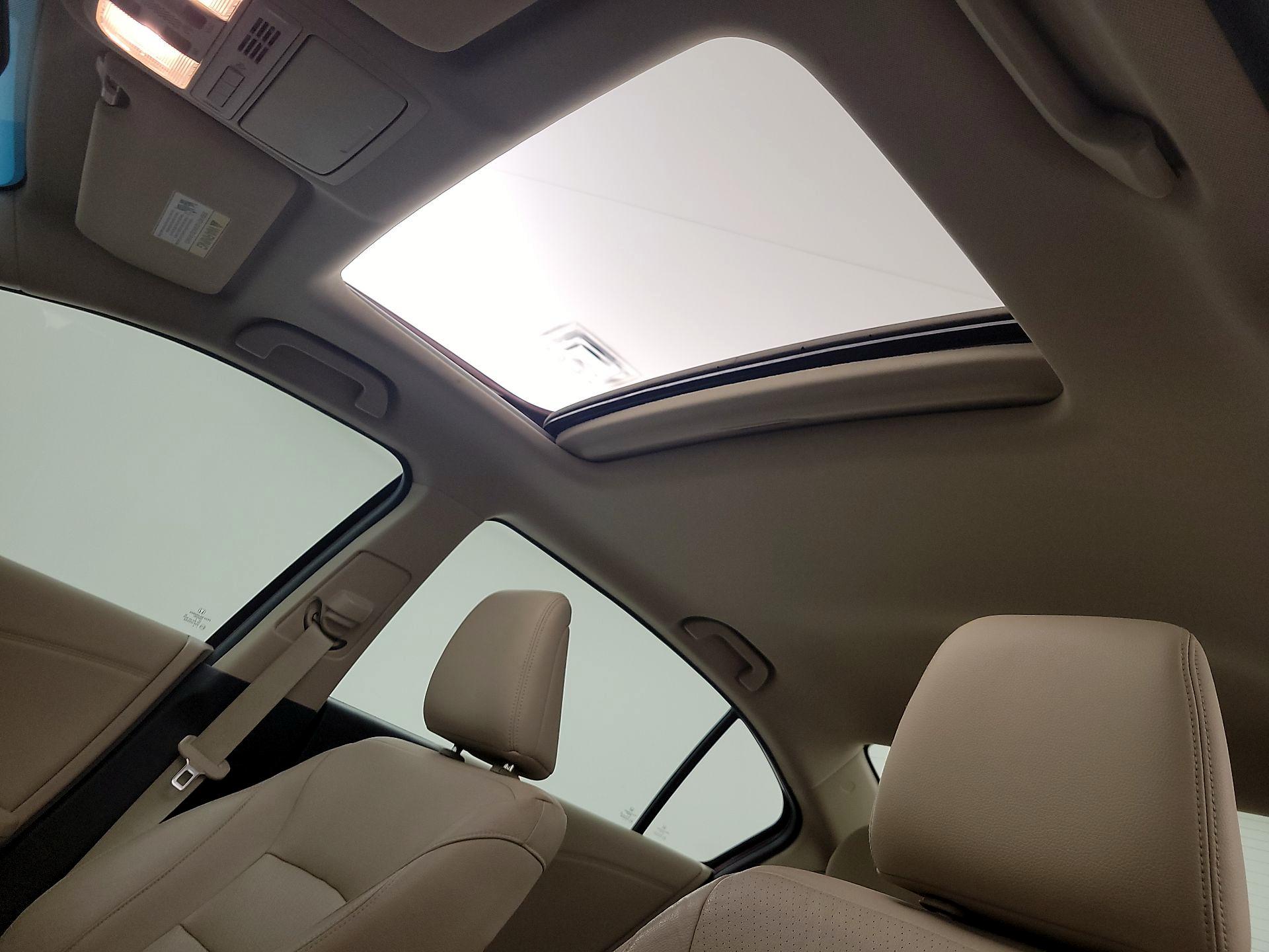 Thumbnail: 2015 Honda Accord - 19