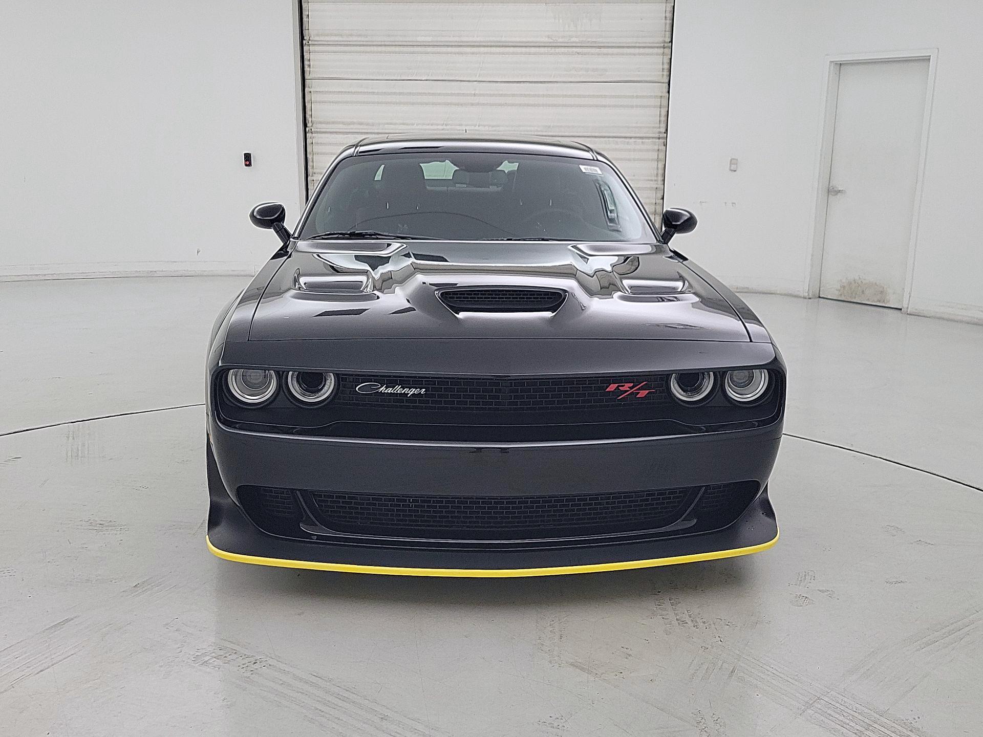 Thumbnail: 2023 Dodge Challenger - 2