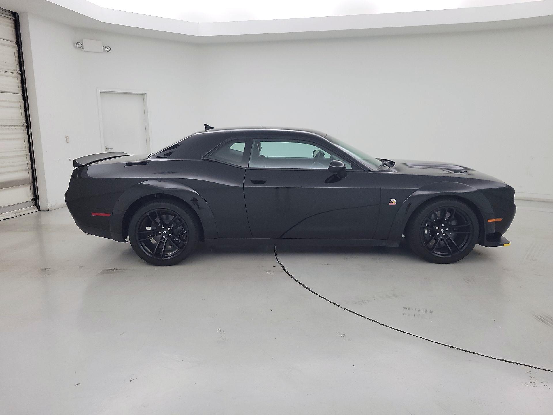 Thumbnail: 2023 Dodge Challenger - 4