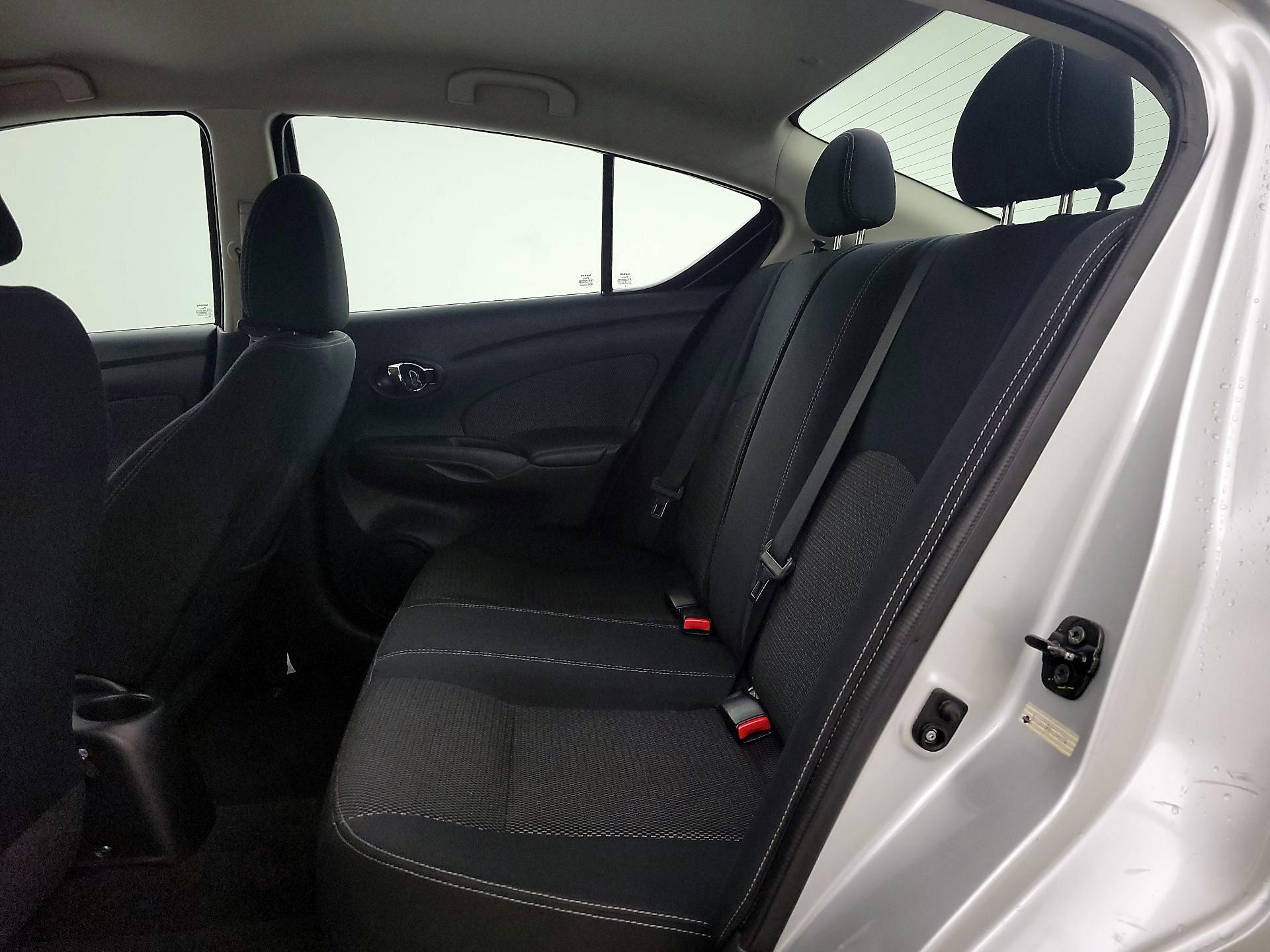 Thumbnail: 2015 Nissan Versa - 20