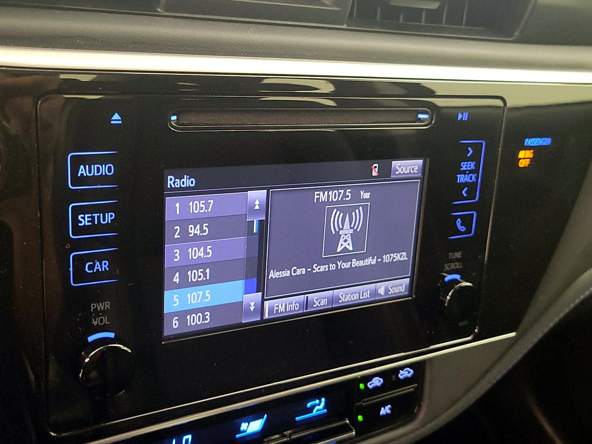 Thumbnail: 2019 Toyota Corolla - 15