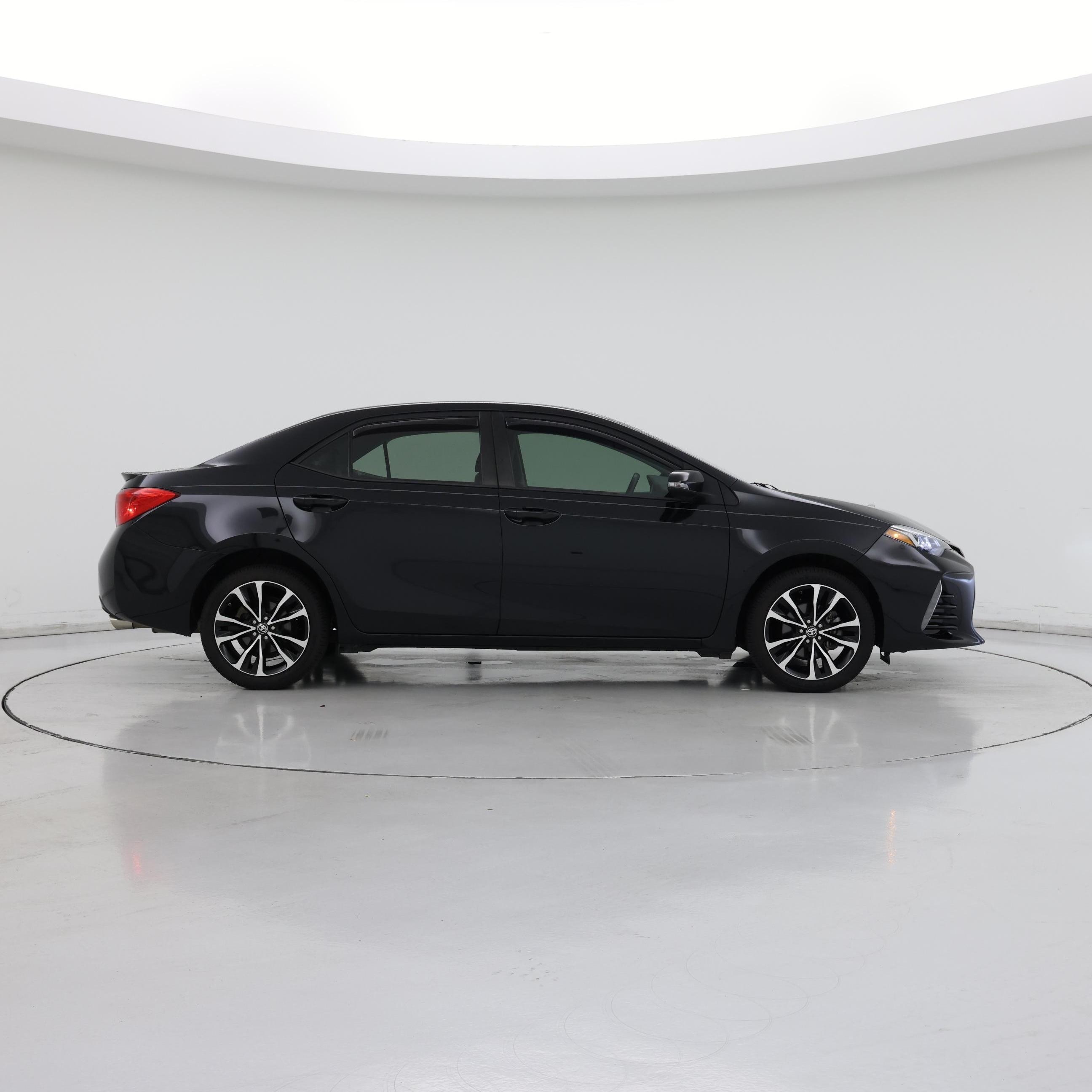 Thumbnail: 2019 Toyota Corolla - 7