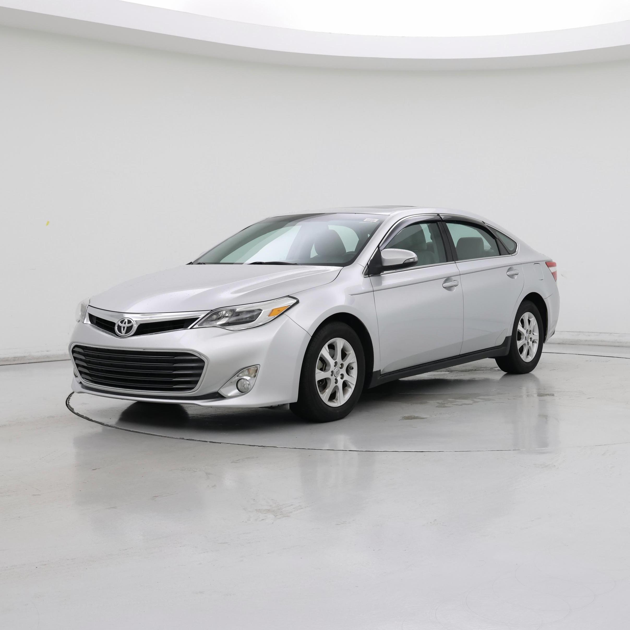 Thumbnail: 2013 Toyota Avalon - 4