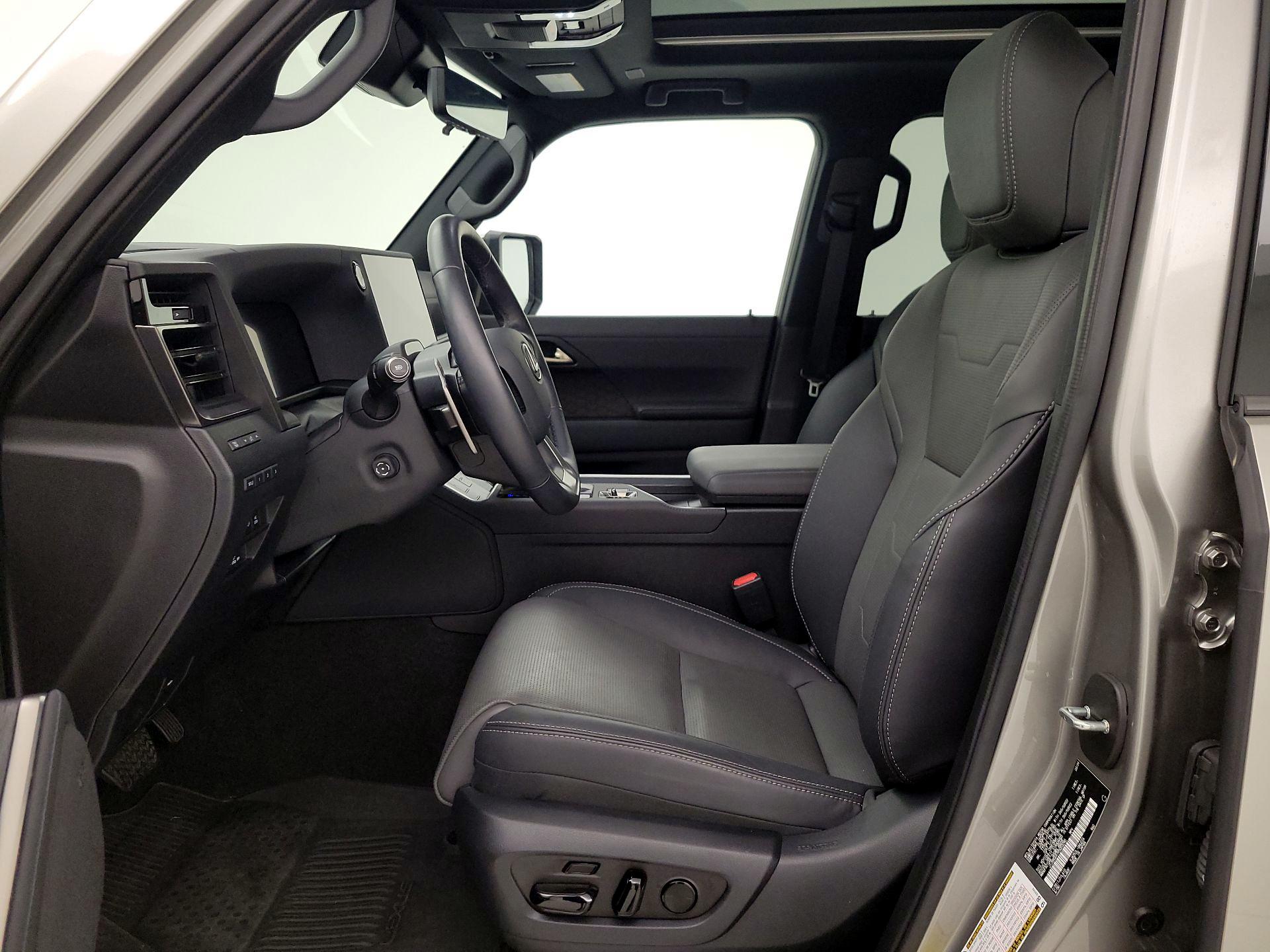 Thumbnail: 2024 Lexus GX - 11