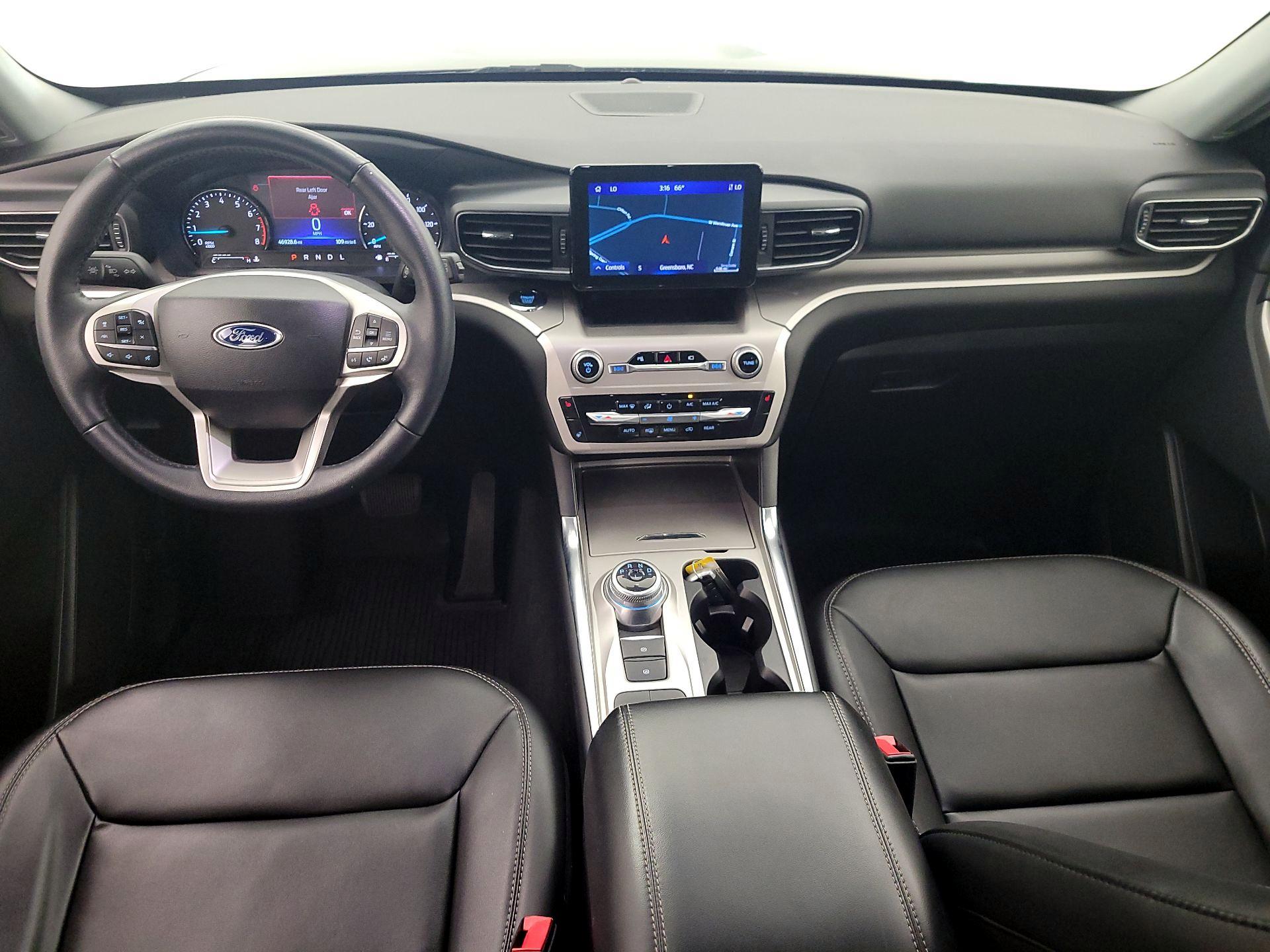 Thumbnail: 2022 Ford Explorer - 9