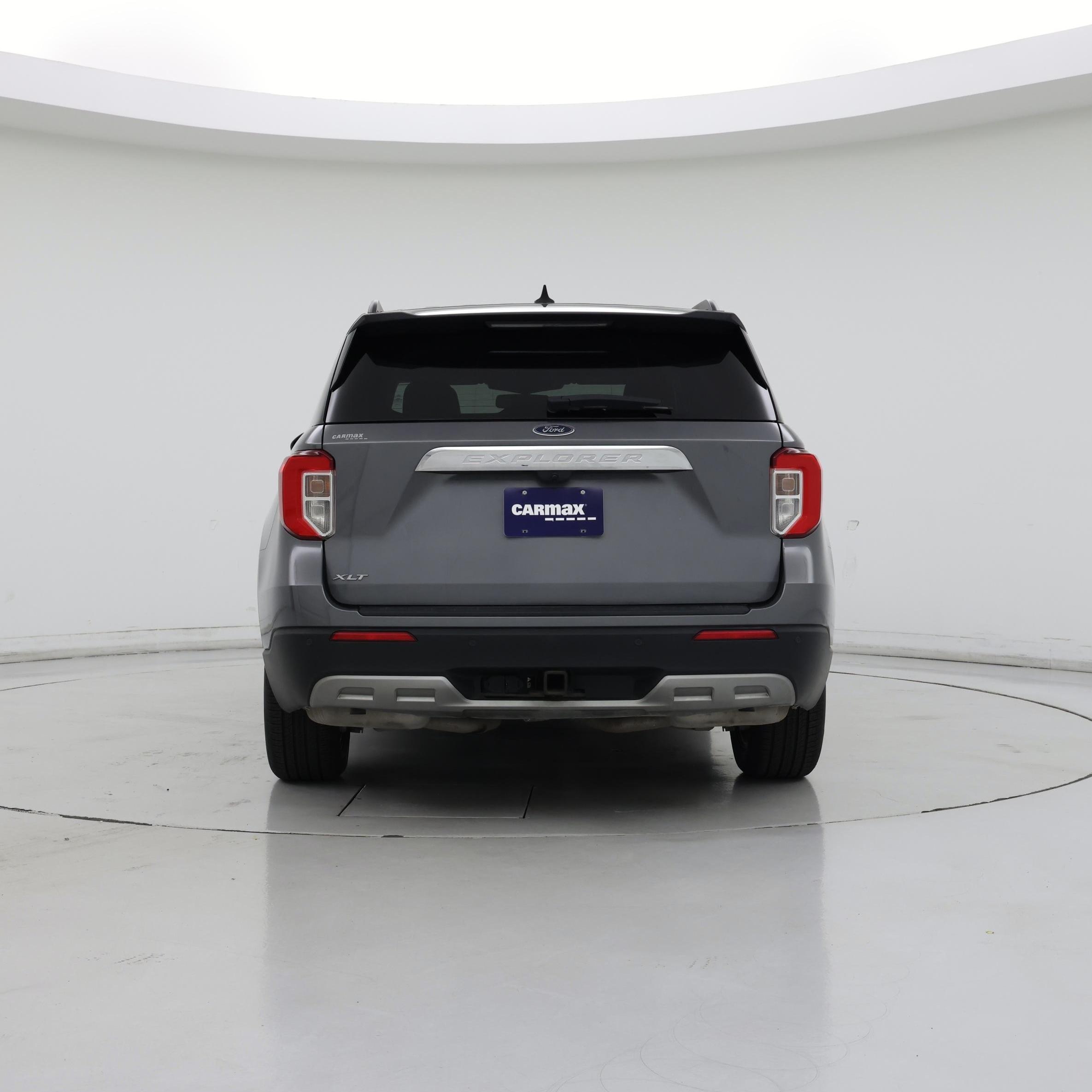 Thumbnail: 2022 Ford Explorer - 6
