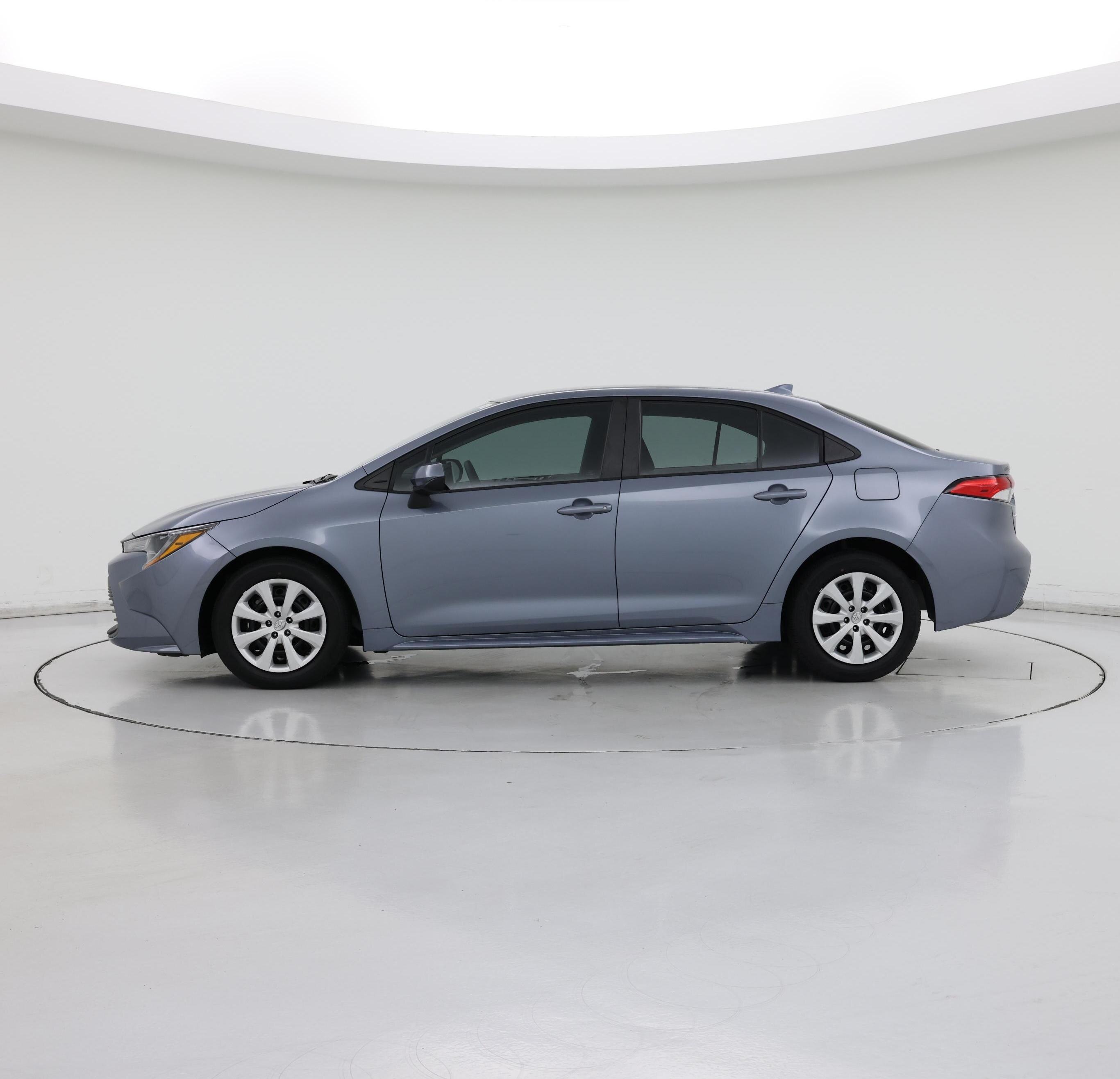 Thumbnail: 2023 Toyota Corolla - 3