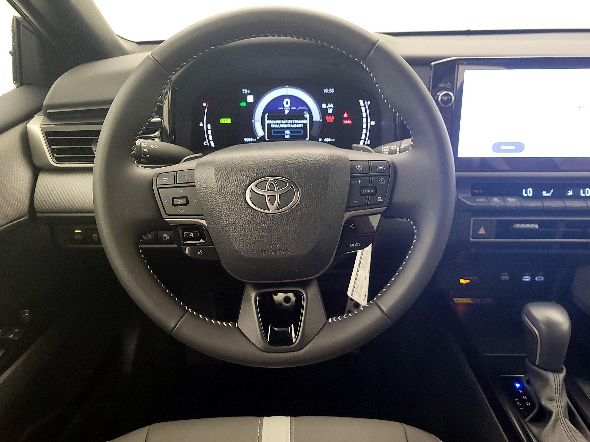 Thumbnail: 2025 Toyota Camry - 10