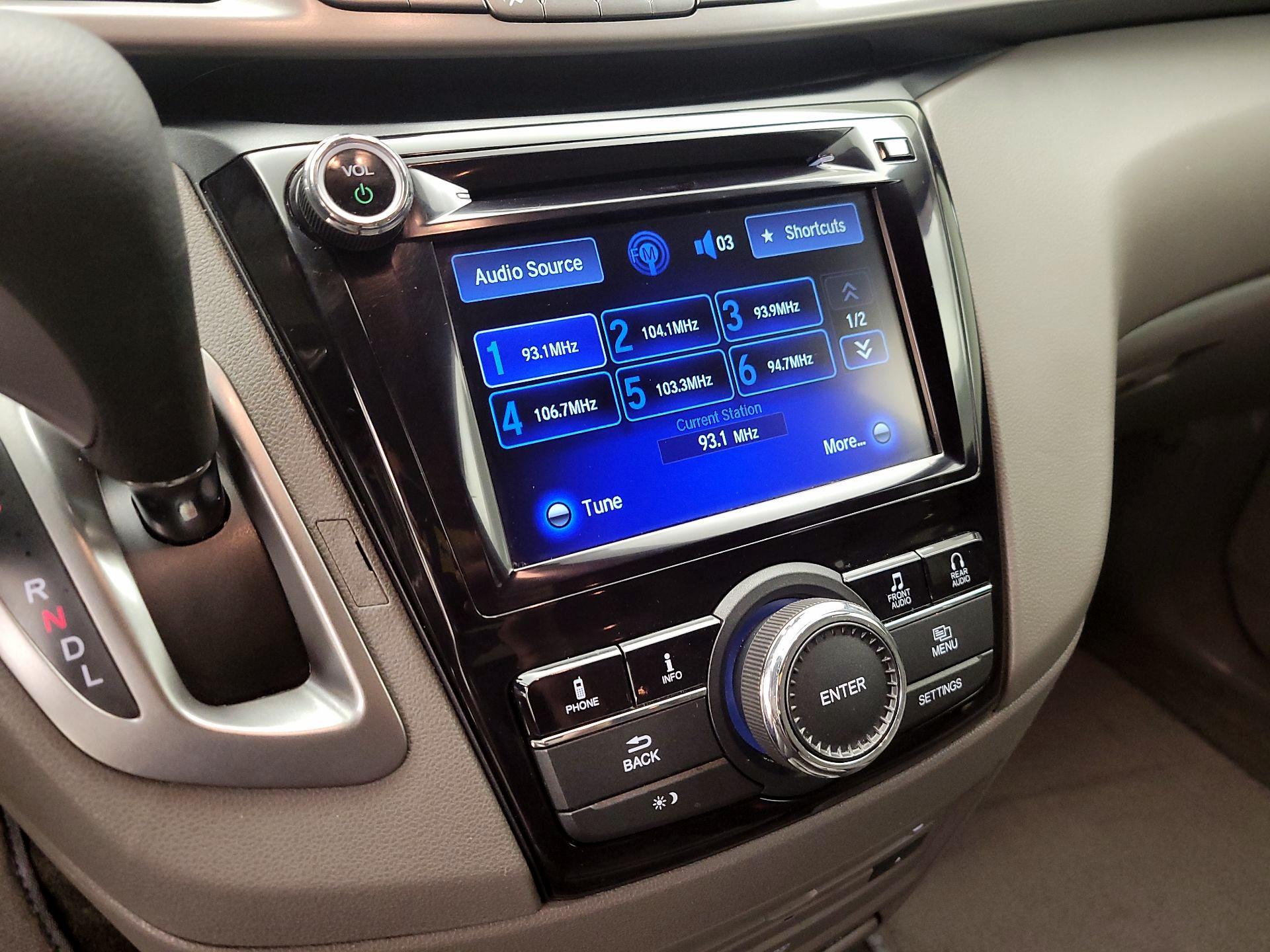 Thumbnail: 2016 Honda Odyssey - 15
