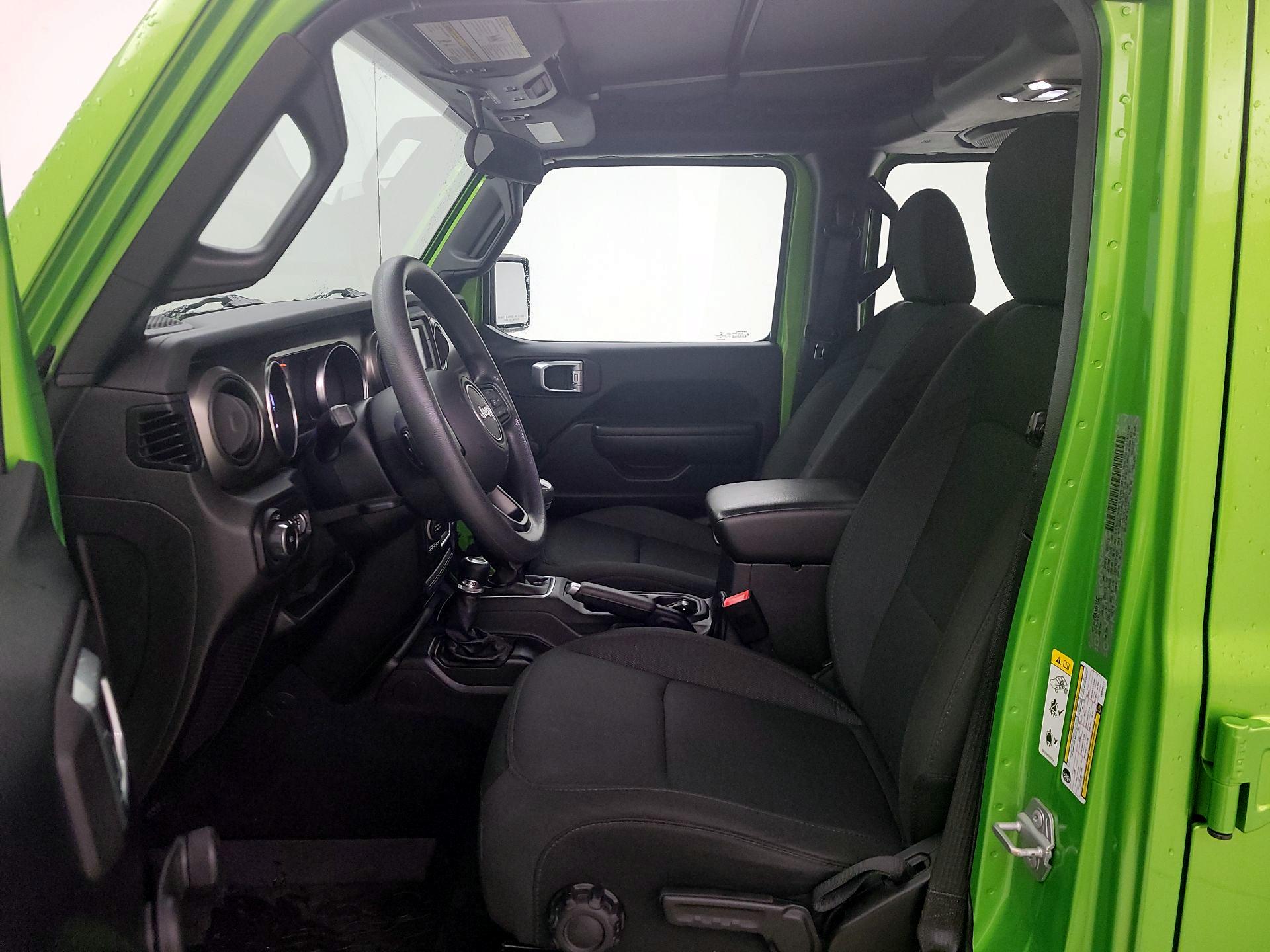 Thumbnail: 2019 Jeep Wrangler - 11