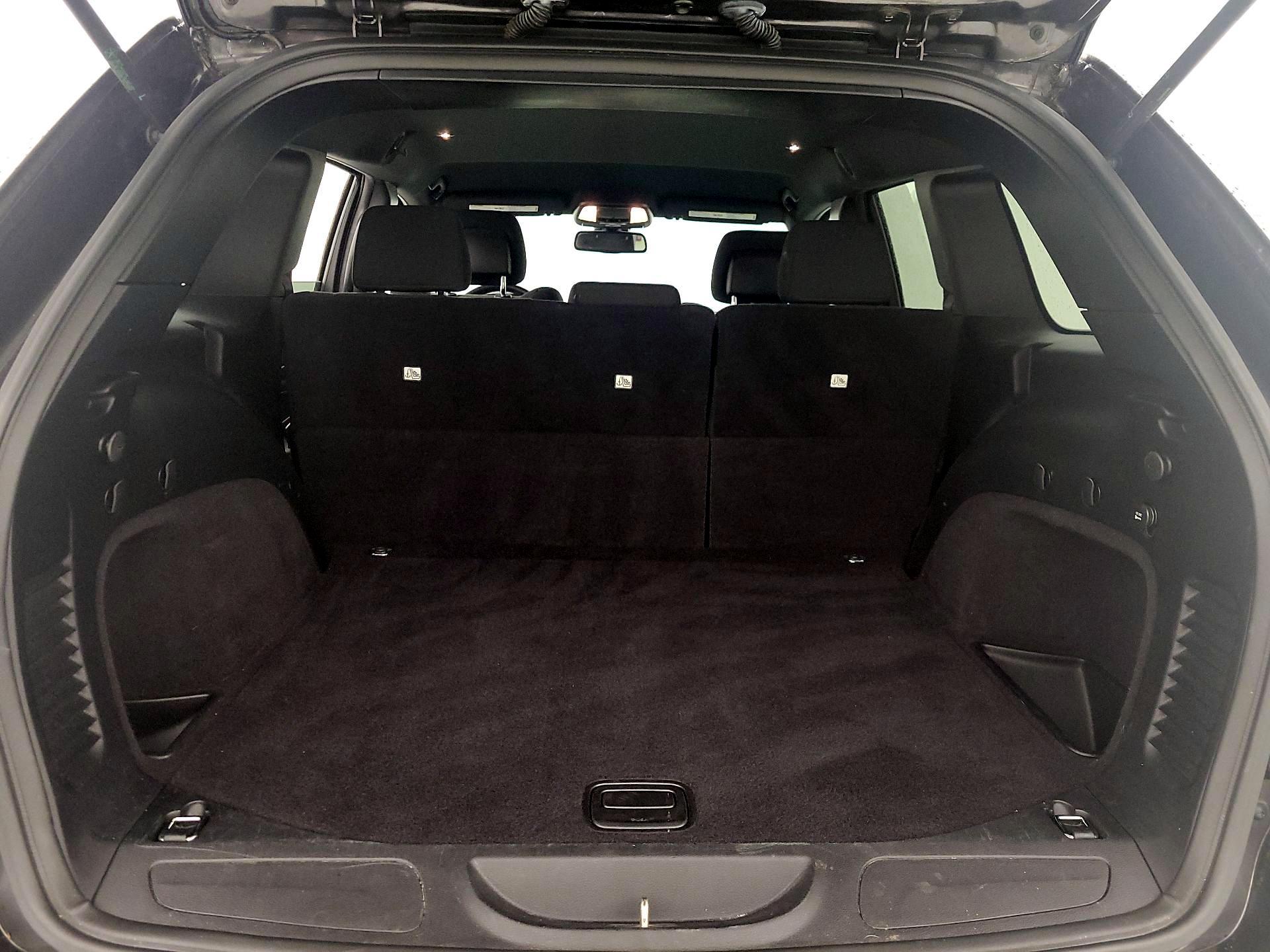Thumbnail: 2016 Jeep Grand Cherokee - 19