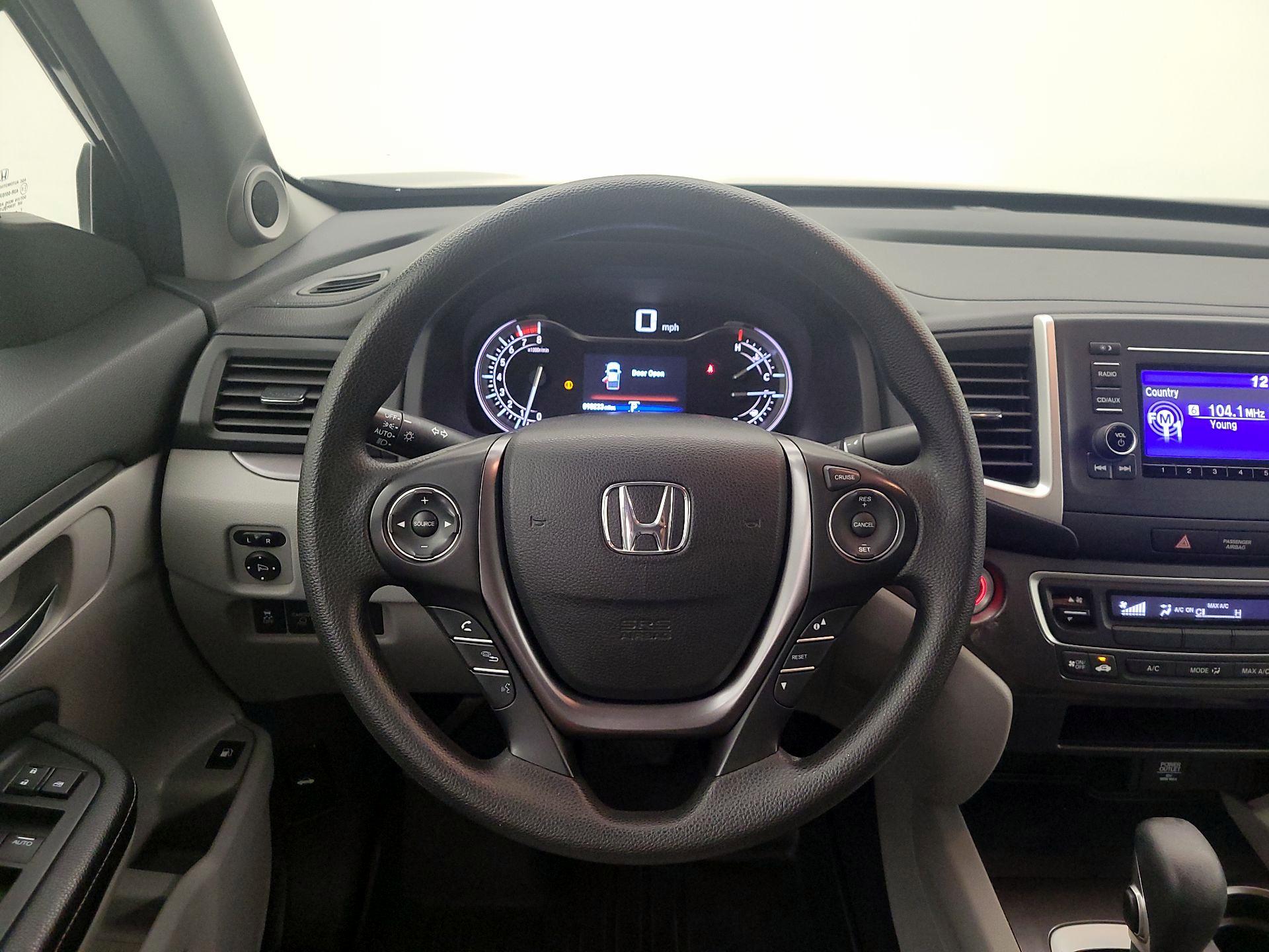 Thumbnail: 2017 Honda Ridgeline - 10