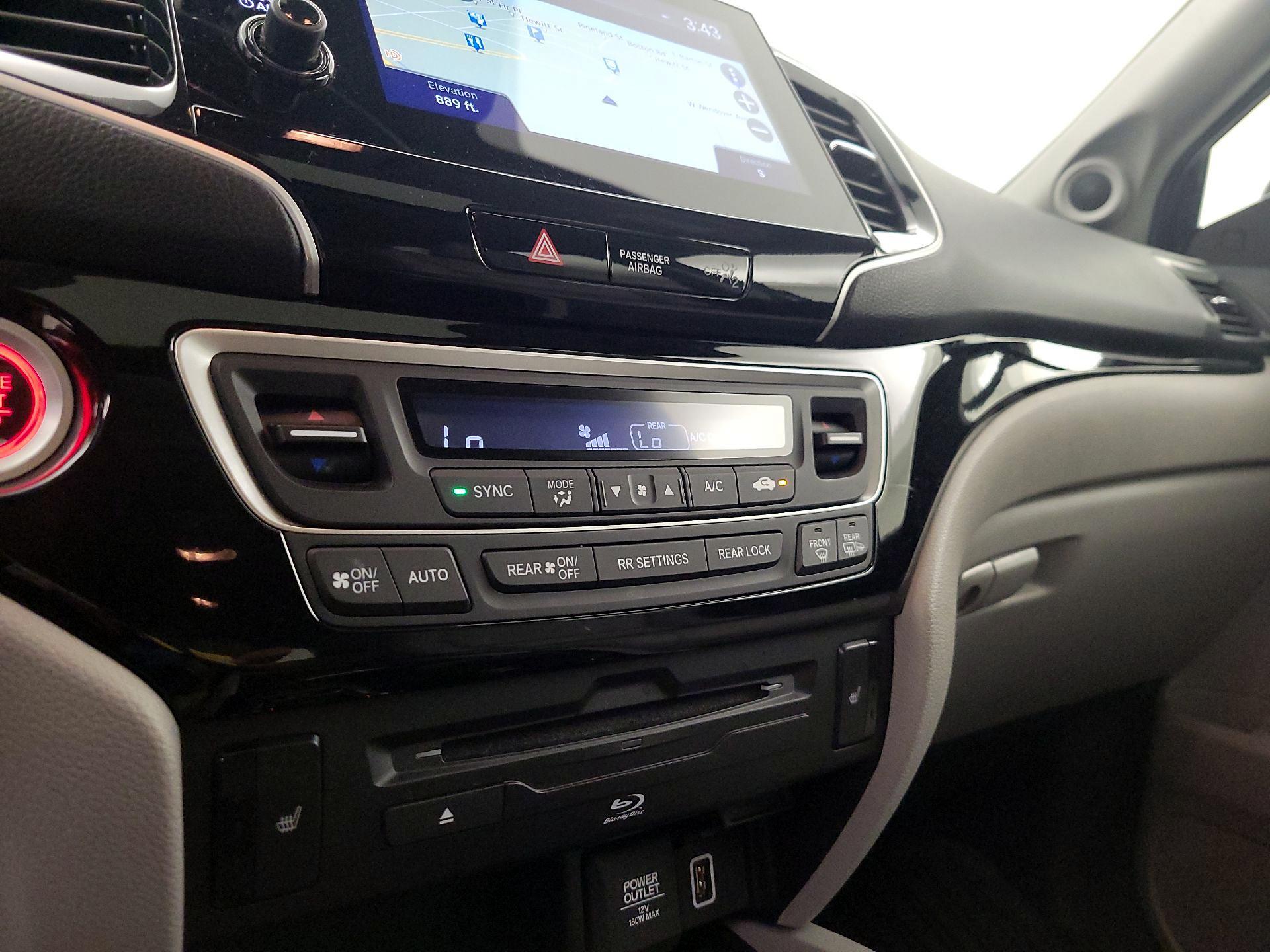 Thumbnail: 2021 Honda Pilot - 17