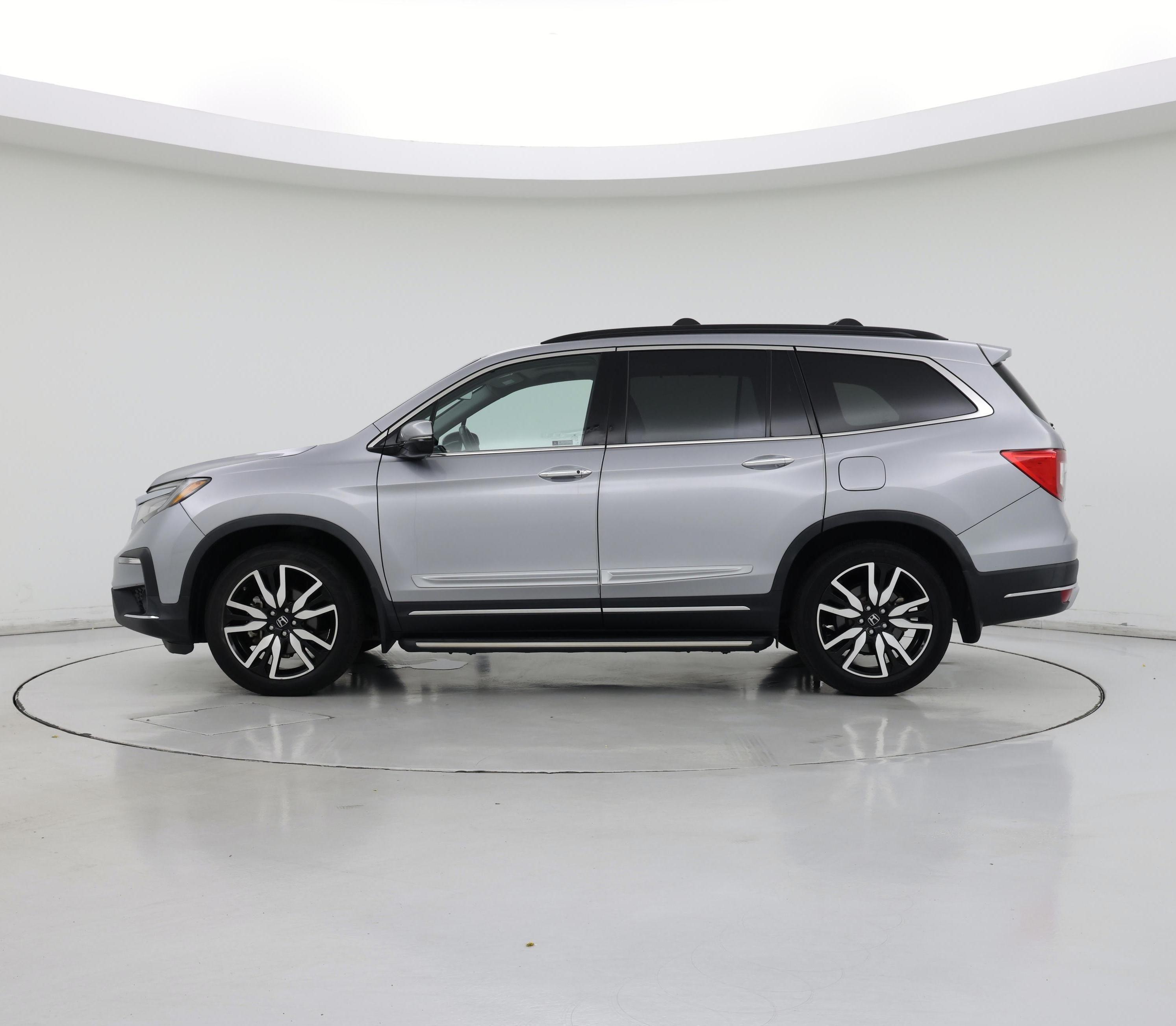 Thumbnail: 2021 Honda Pilot - 3