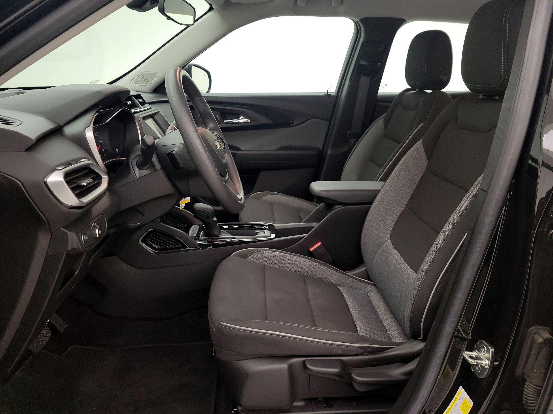Thumbnail: 2022 Chevrolet TrailBlazer - 11